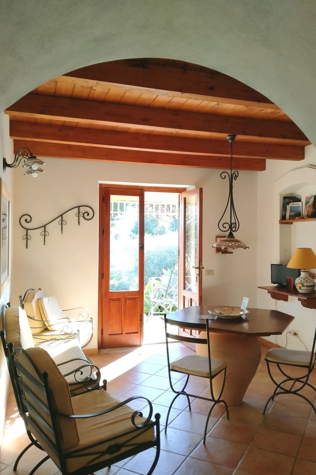 Gallery Image 18