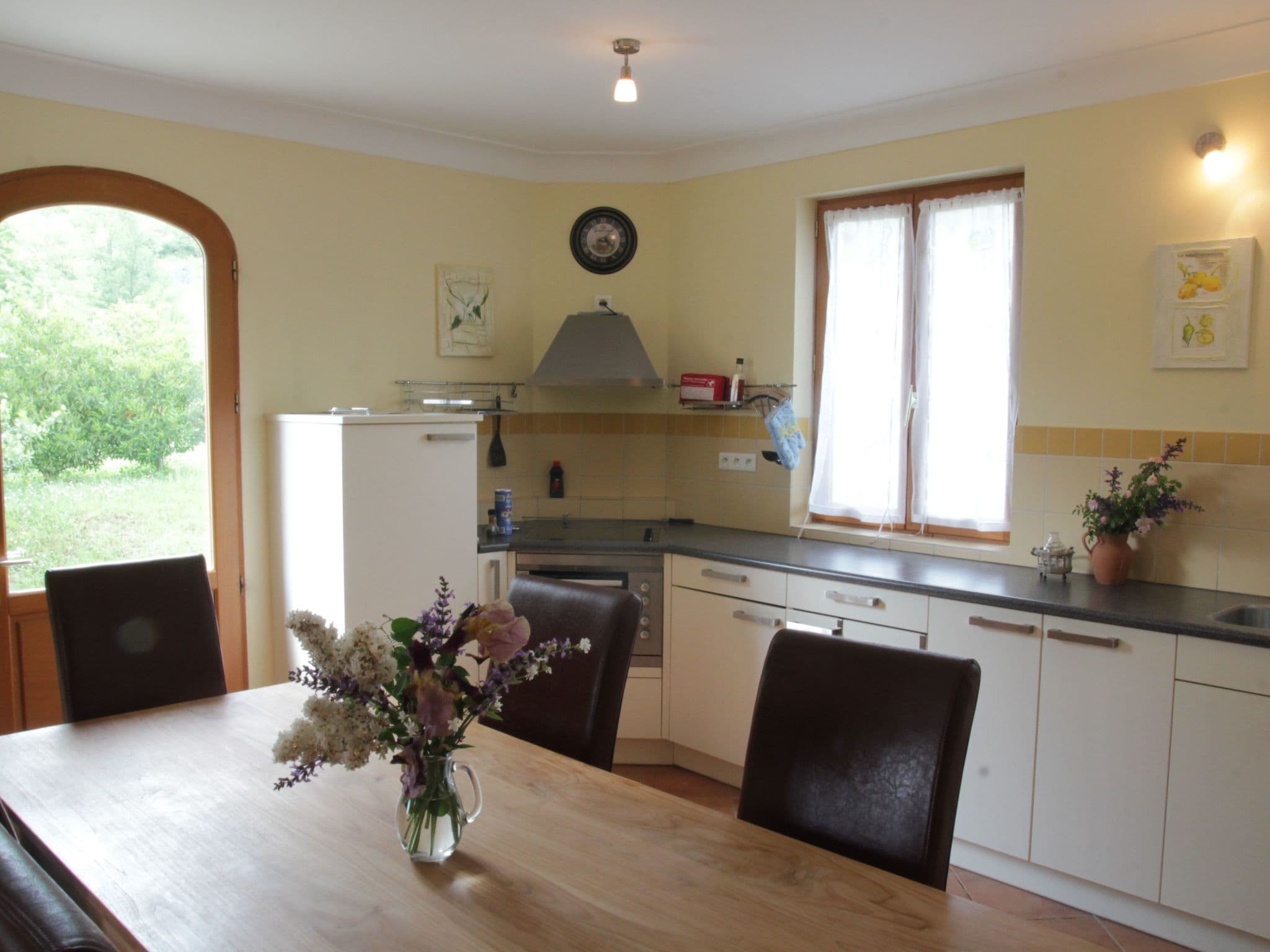 Gallery Image 12