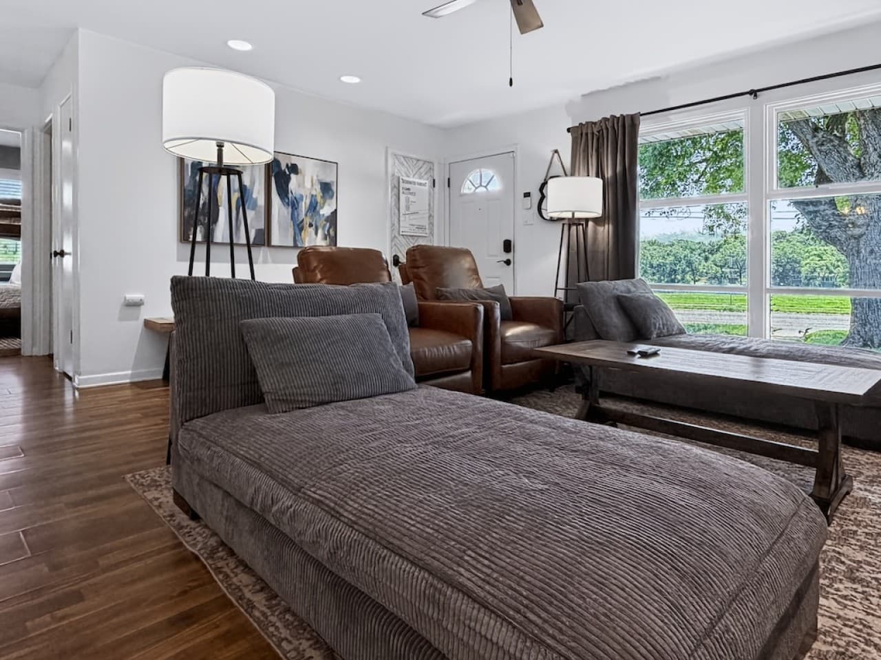 sandhill-flat-comfortable-living-room-seating.jpg