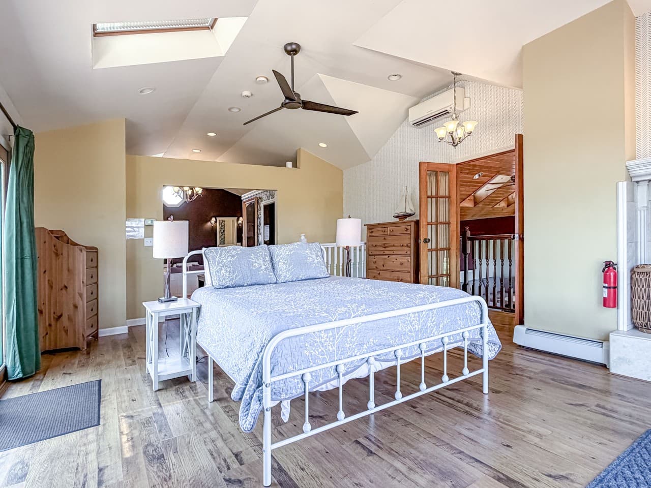 08-elyon-hall-vaulted-primary-bedroom.jpg