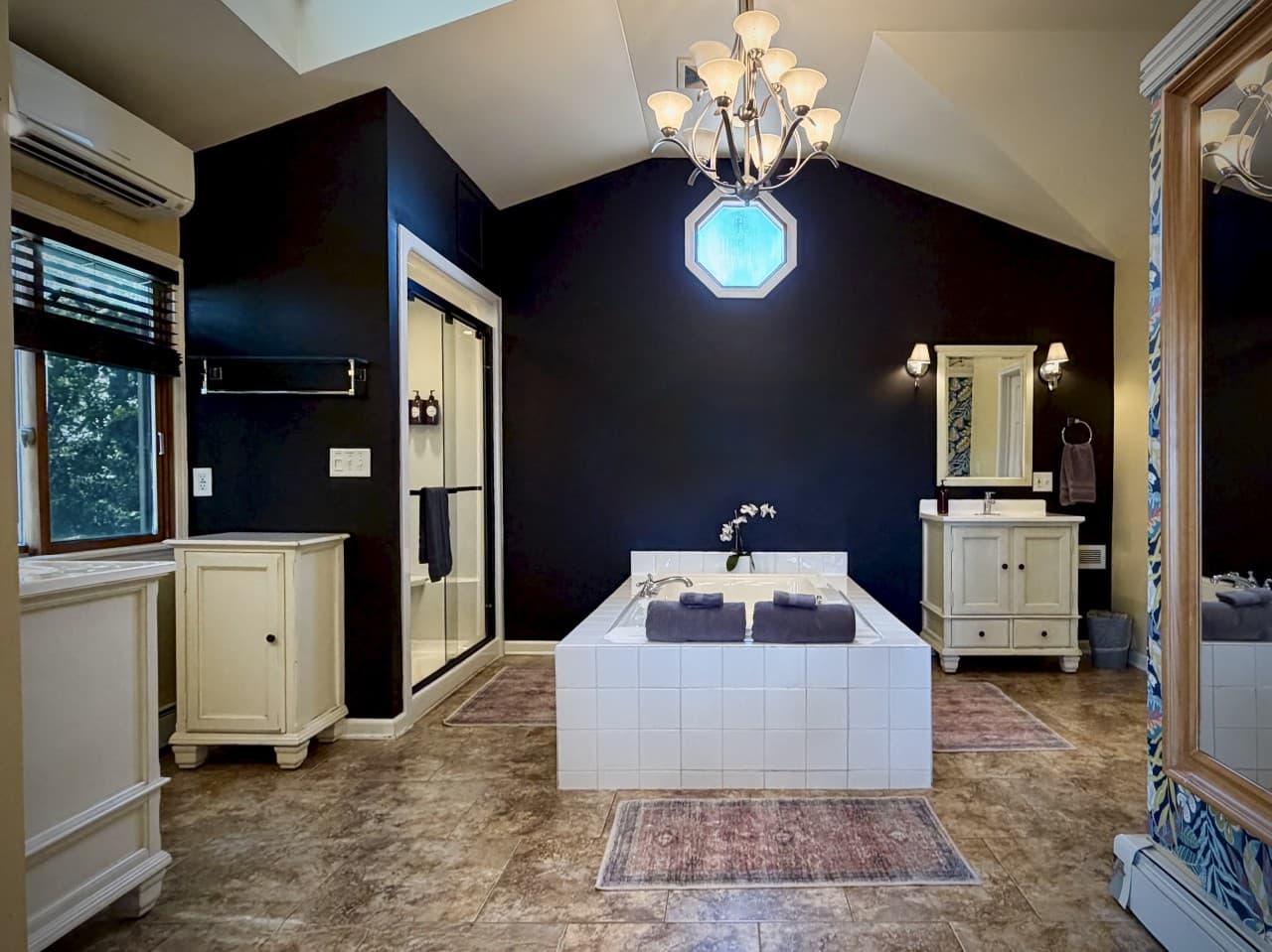 15-elyon-hall-primary-suite-spa-bathroom.jpg