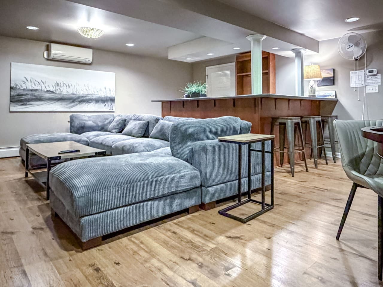 19-elyon-hall-family-room-and-wet-bar.jpg