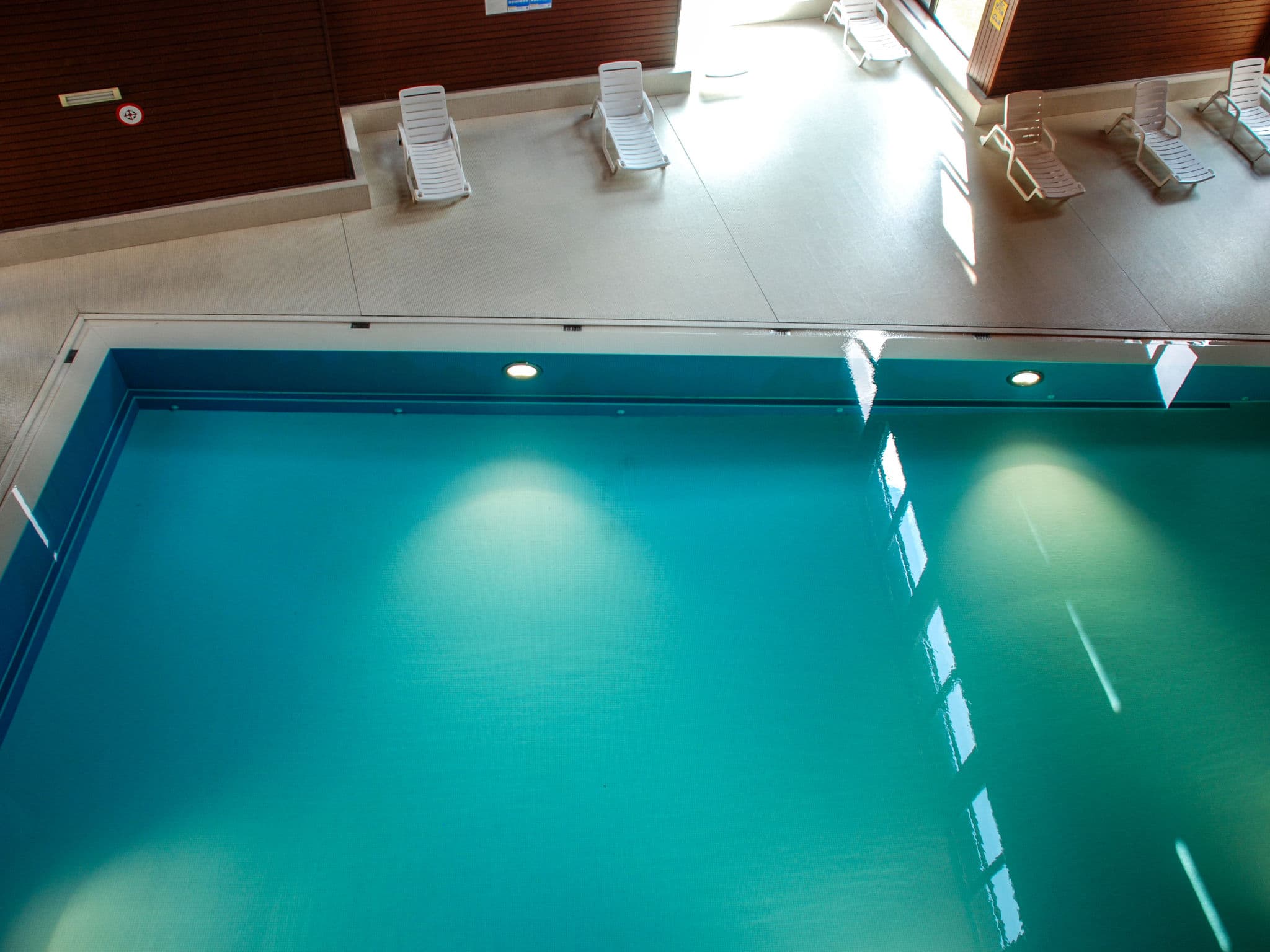 Pool Indoor