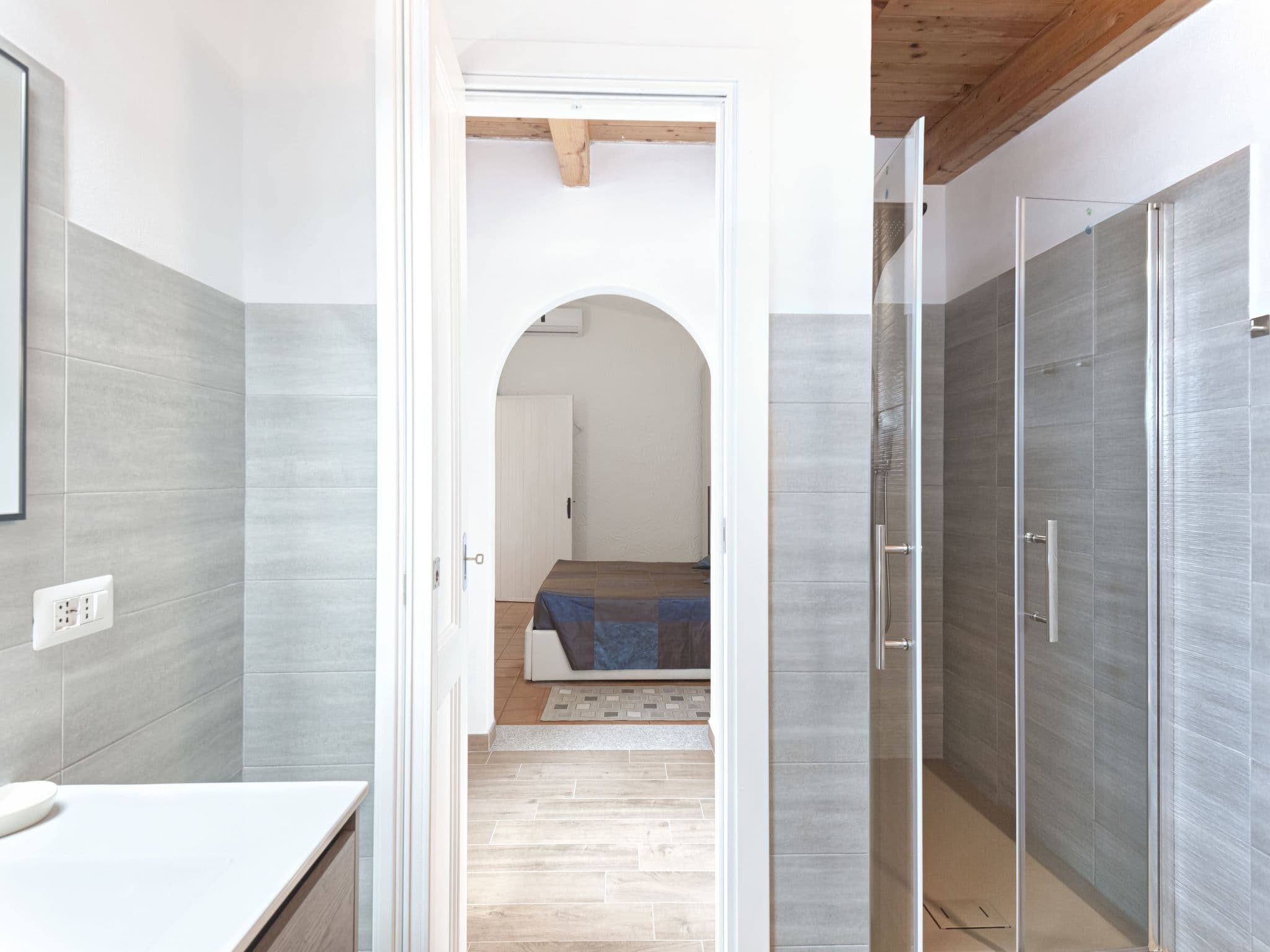 Gallery Image 30