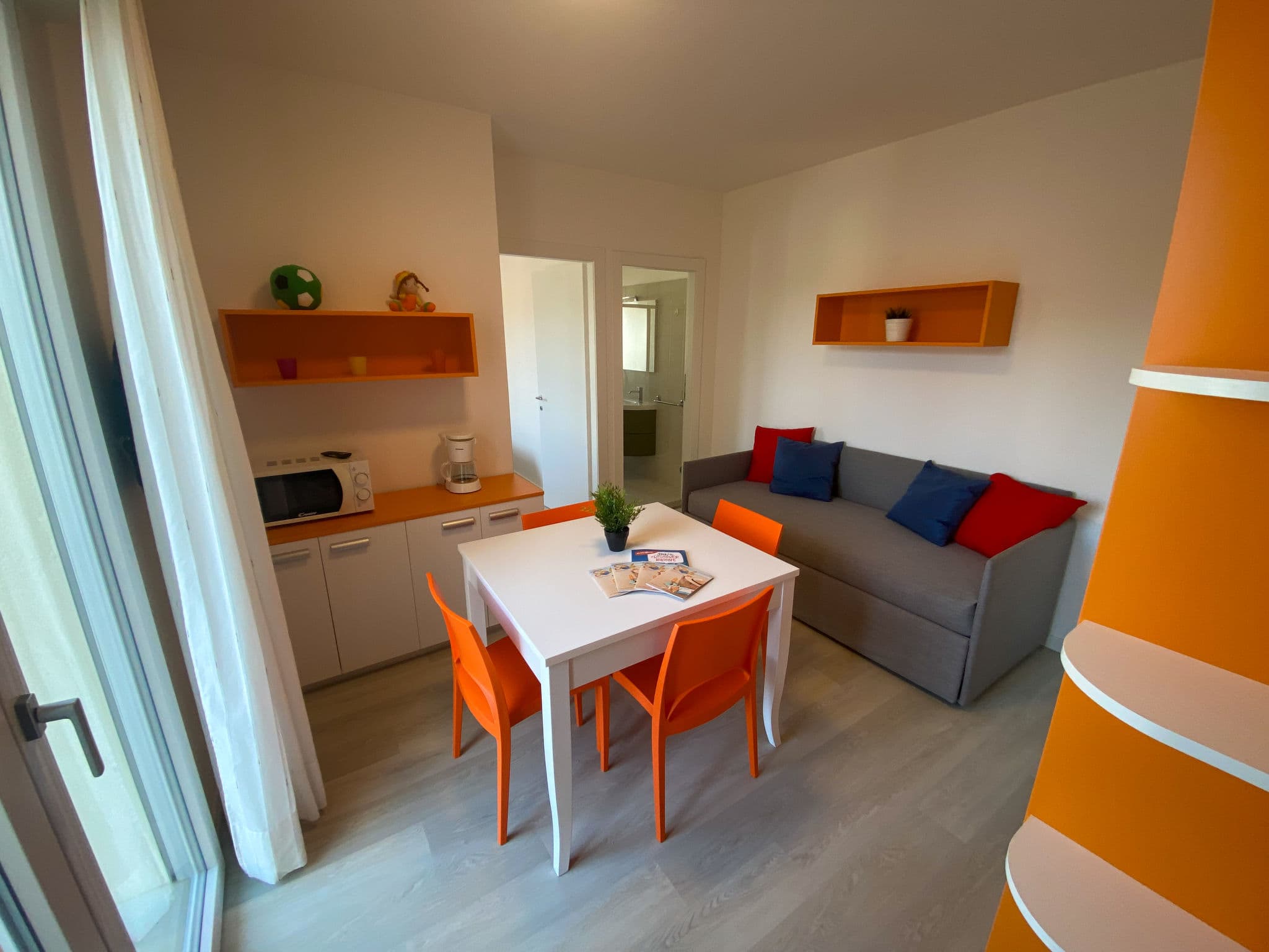 Kitchen / Dining Room
