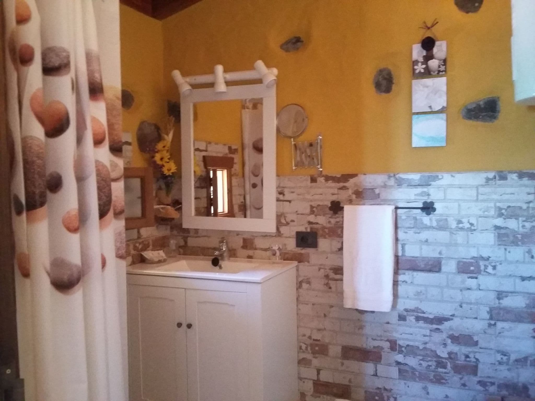 Gallery Image 19