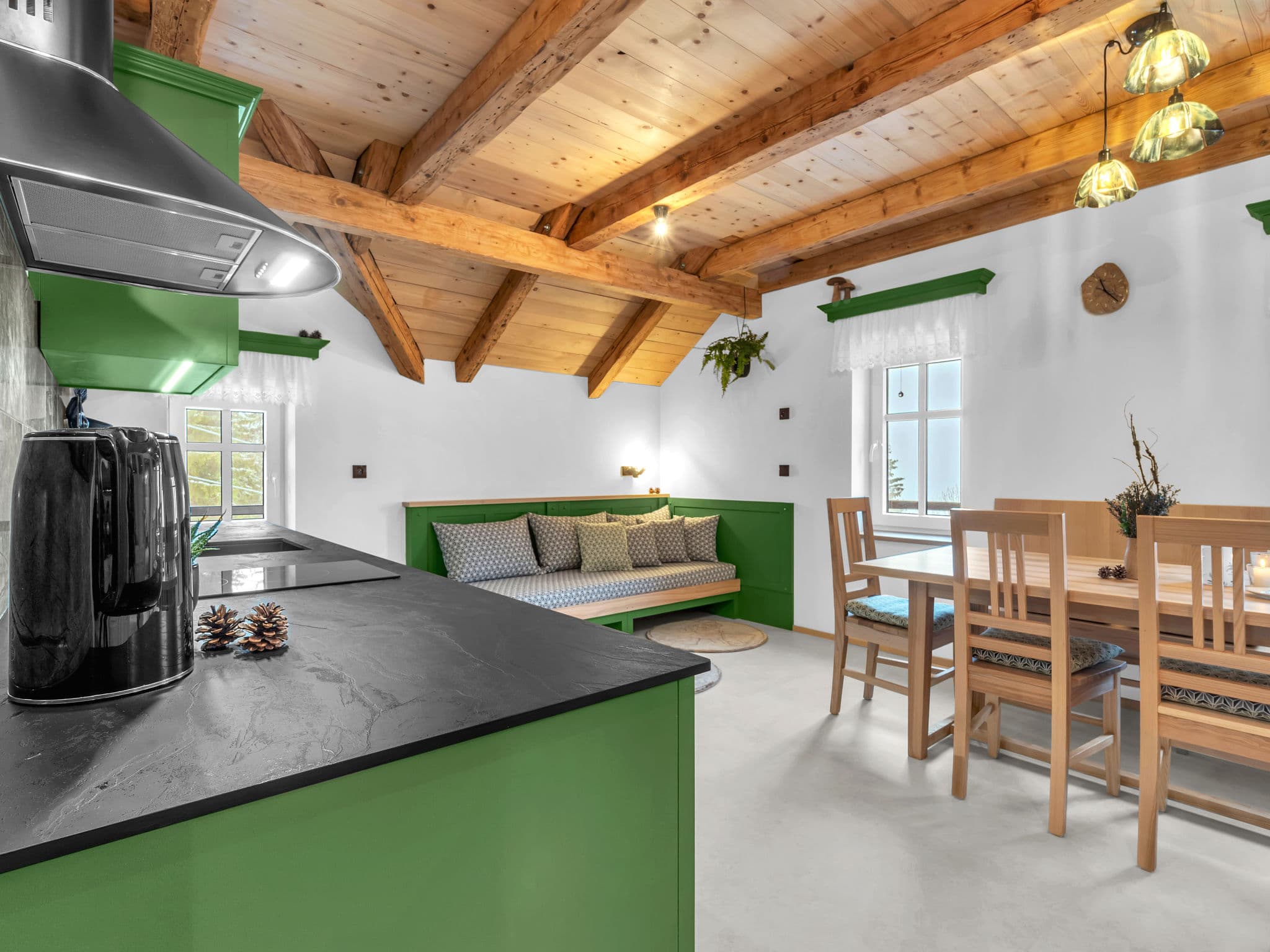 Kitchen / Dining Room