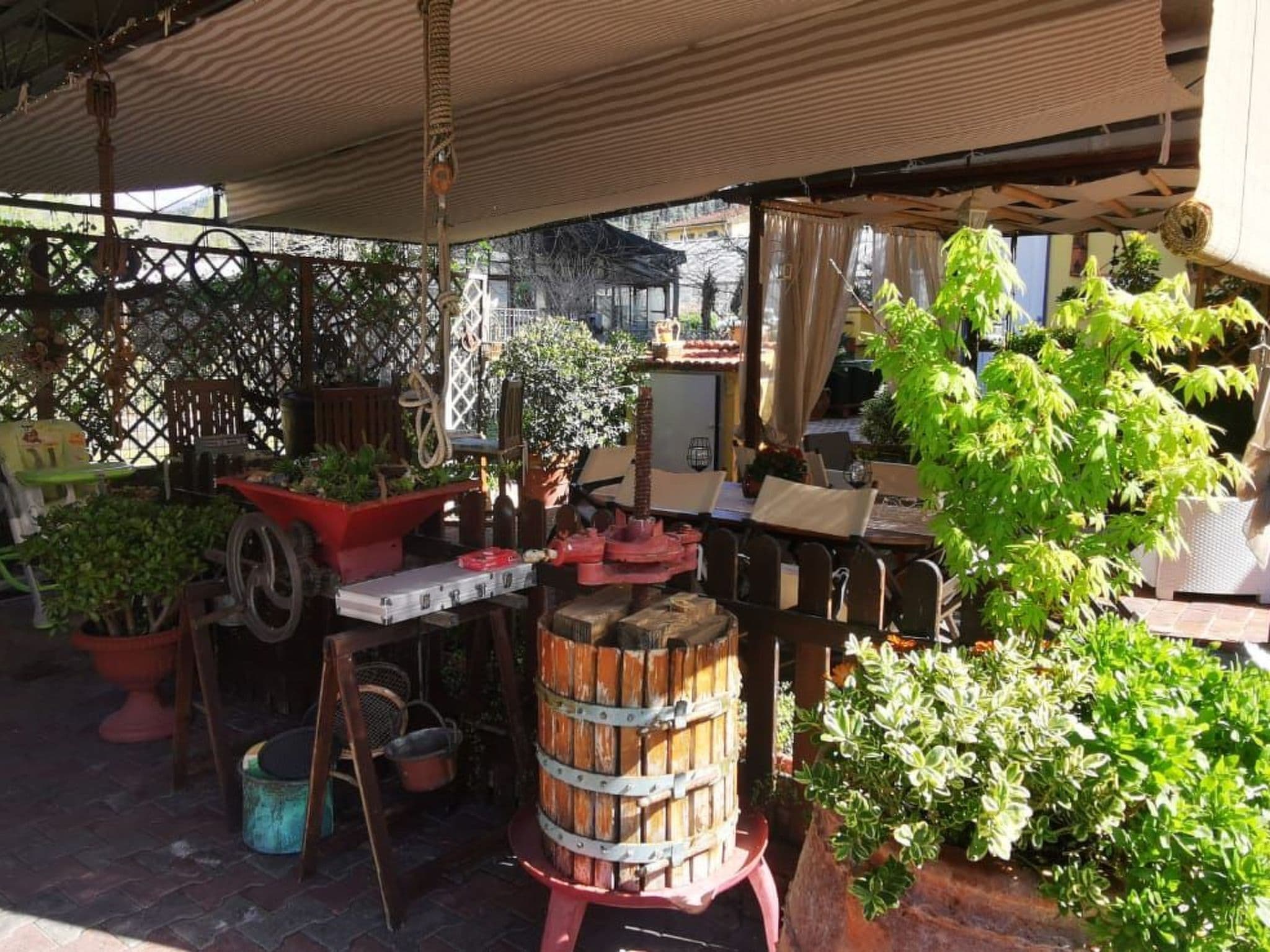 Gallery Image 28