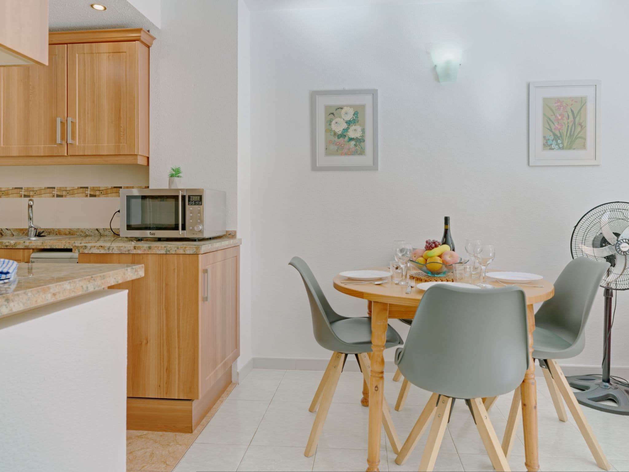 Kitchen / Dining Room