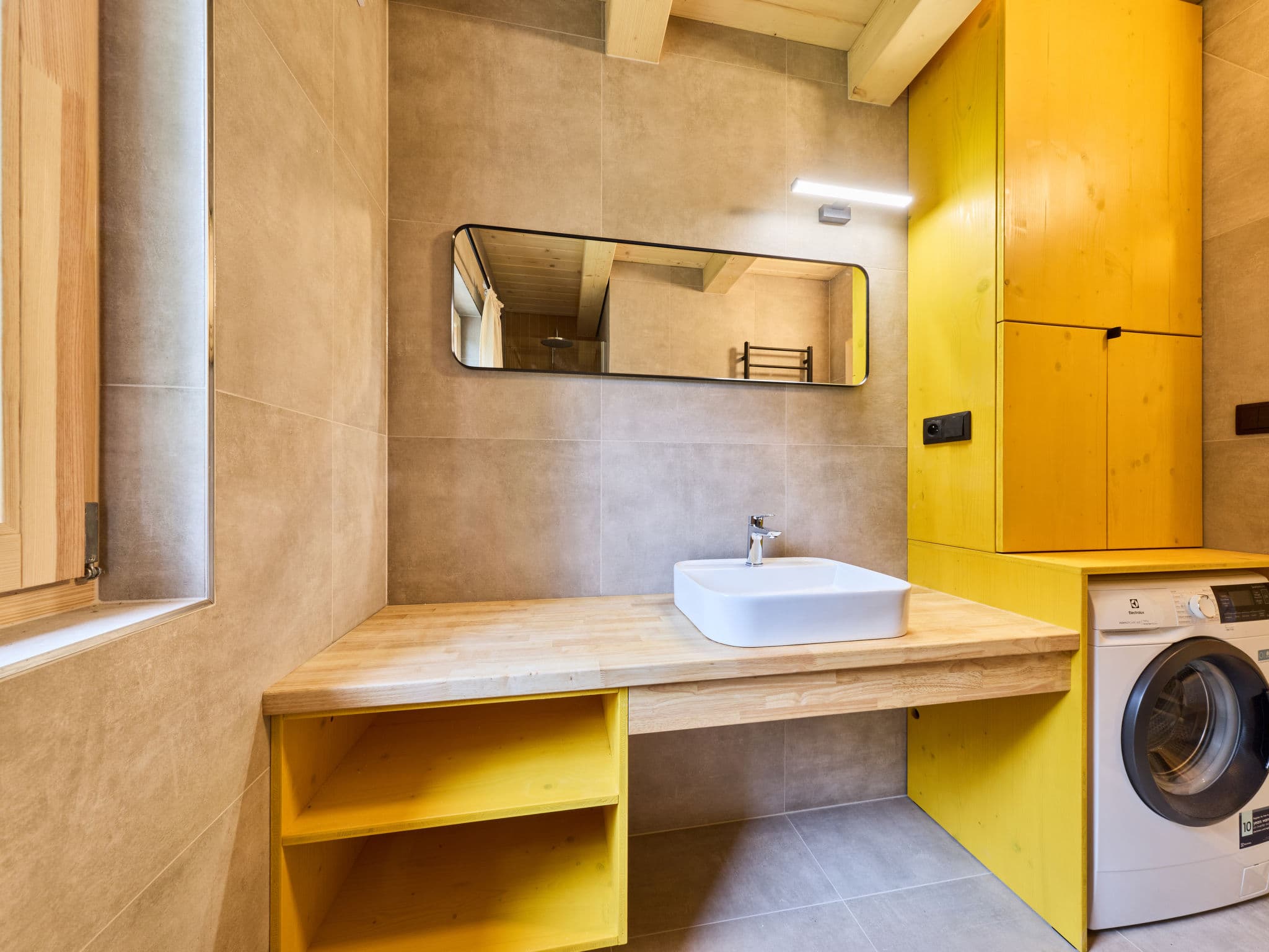 Bathroom / Wellness