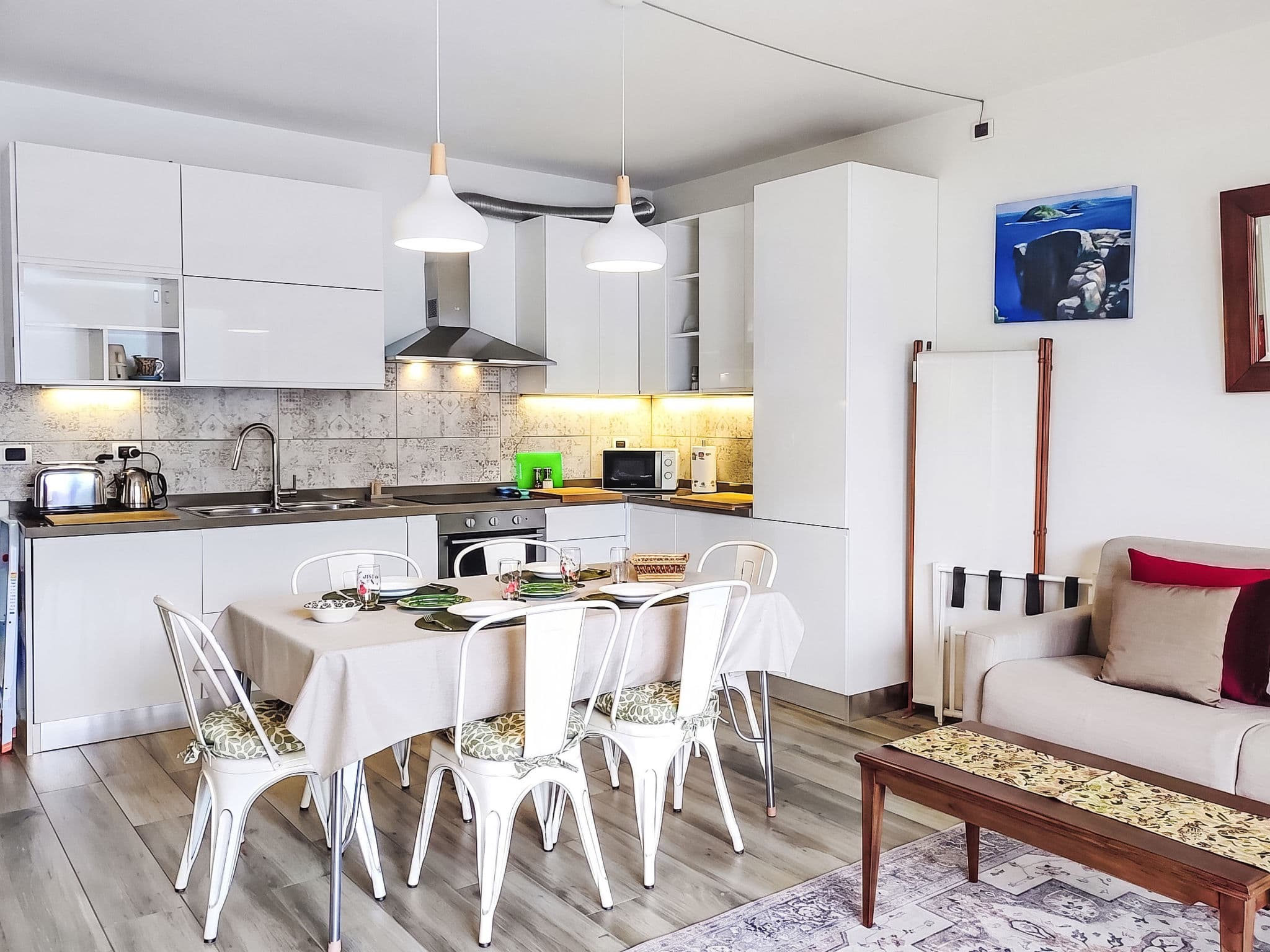 Kitchen / Dining Room