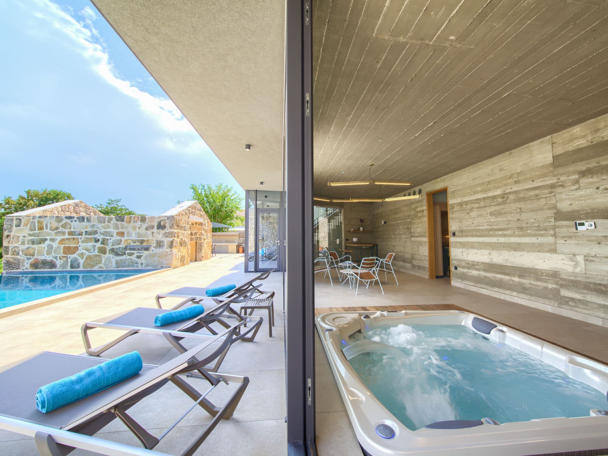 Bathroom / Wellness