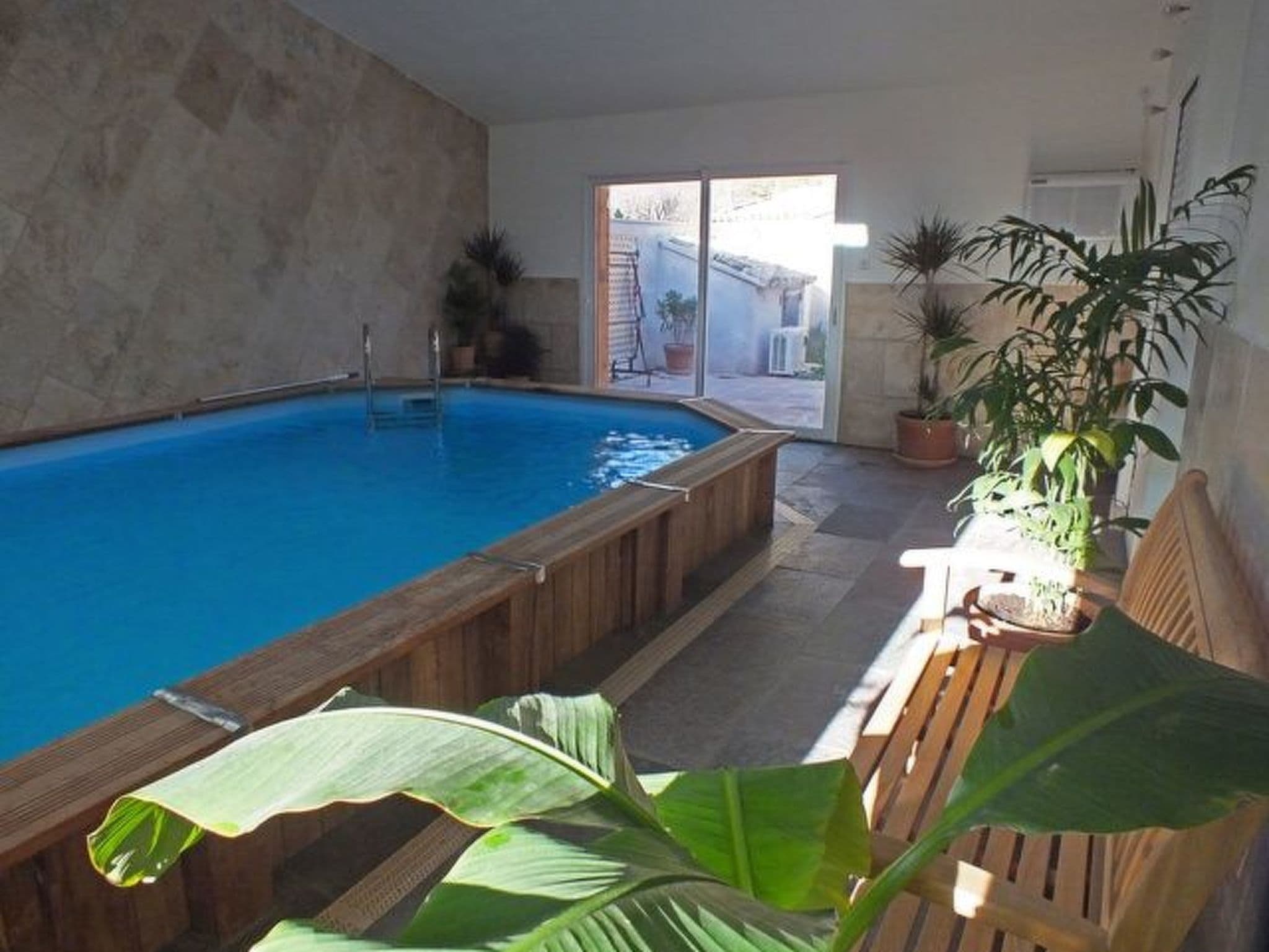 Pool Indoor