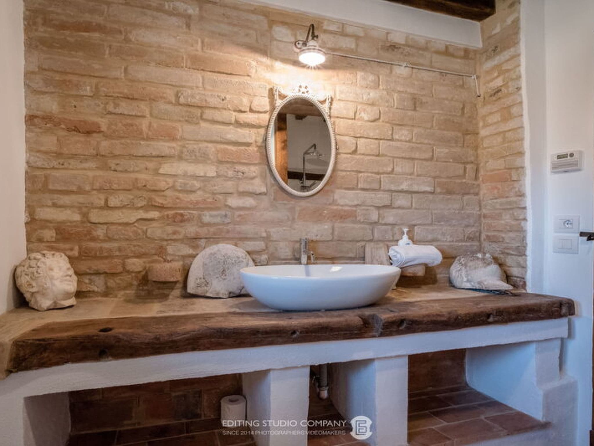 Gallery Image 14
