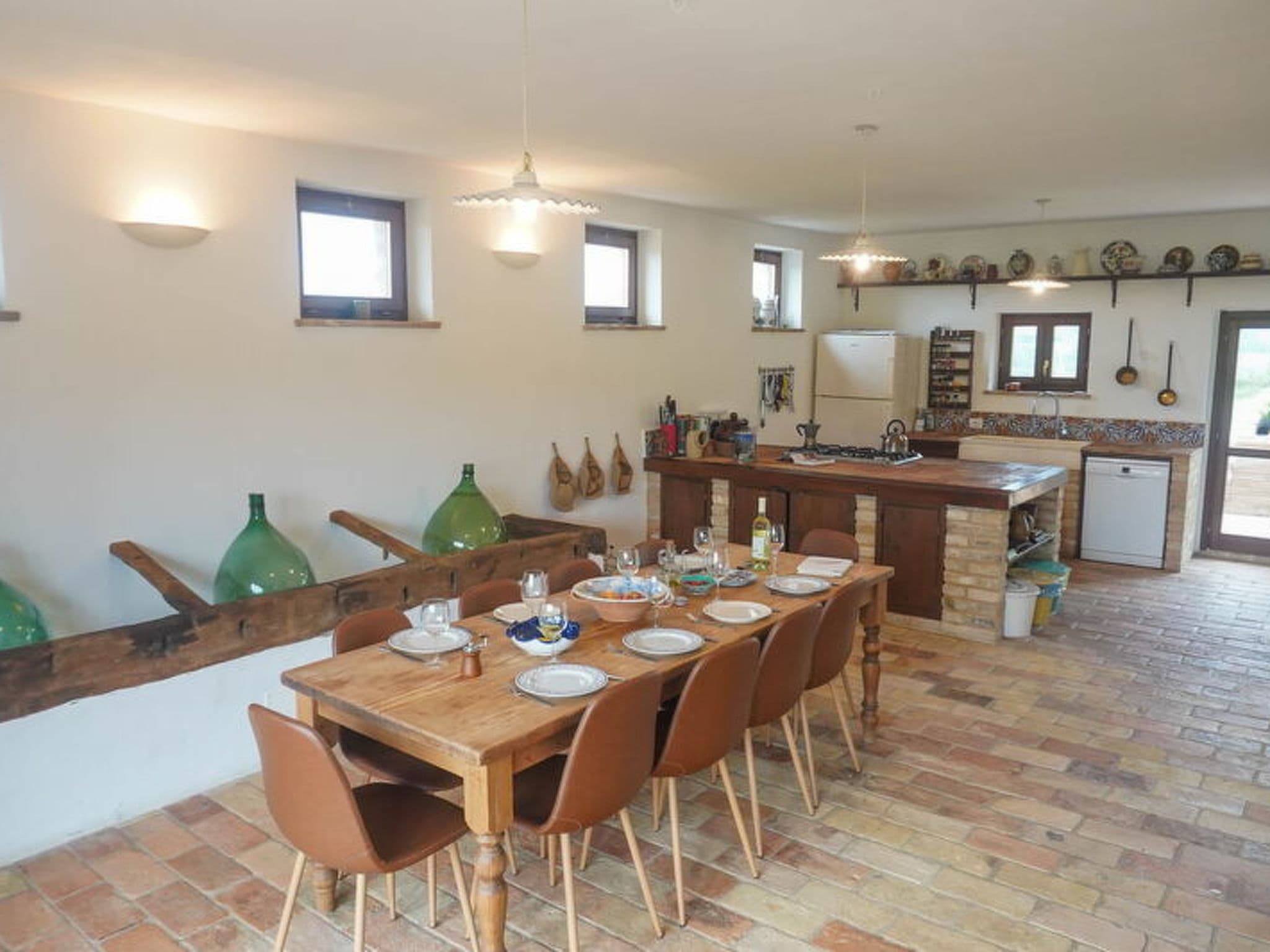 Gallery Image 33