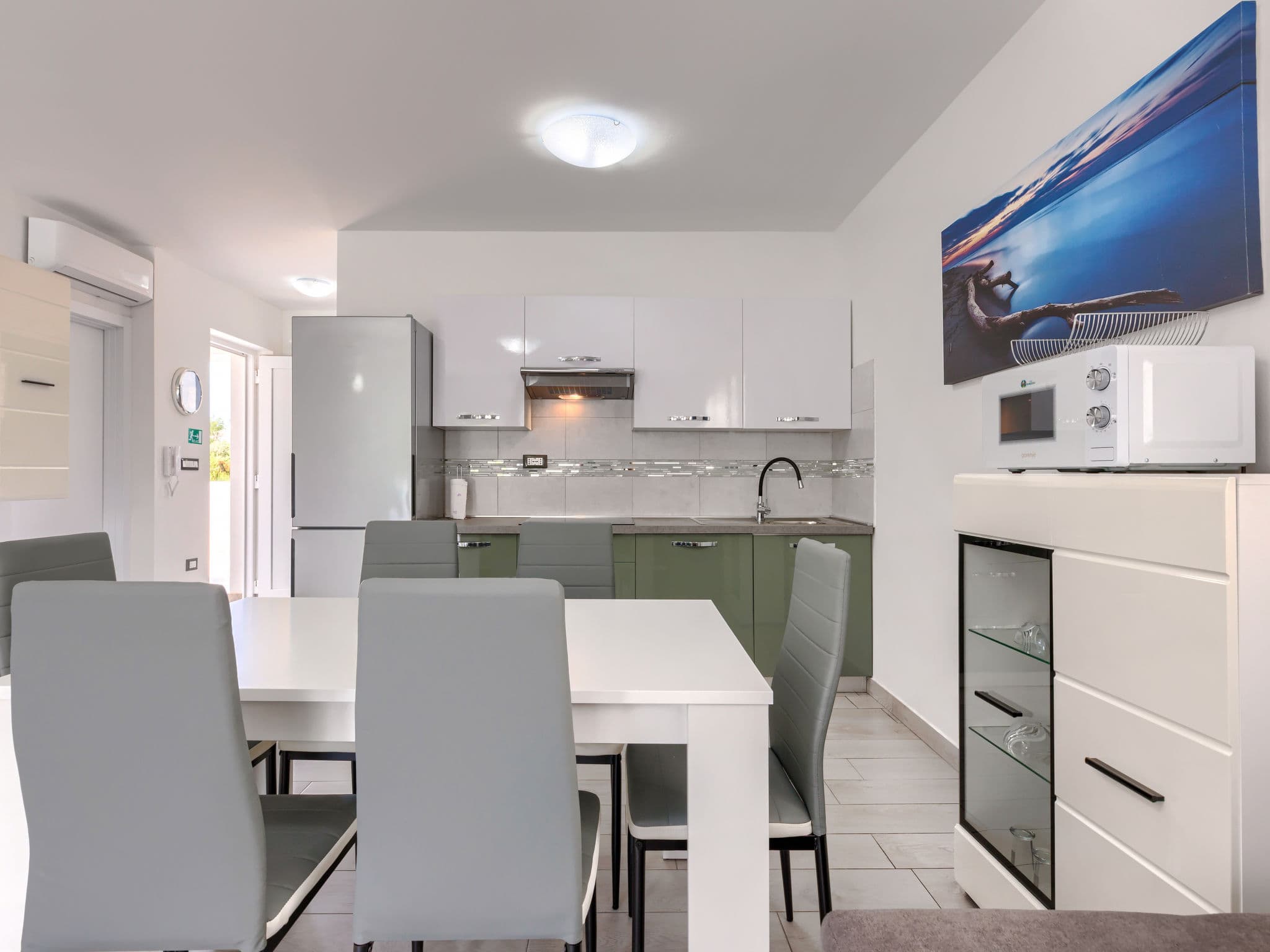 Kitchen / Dining Room