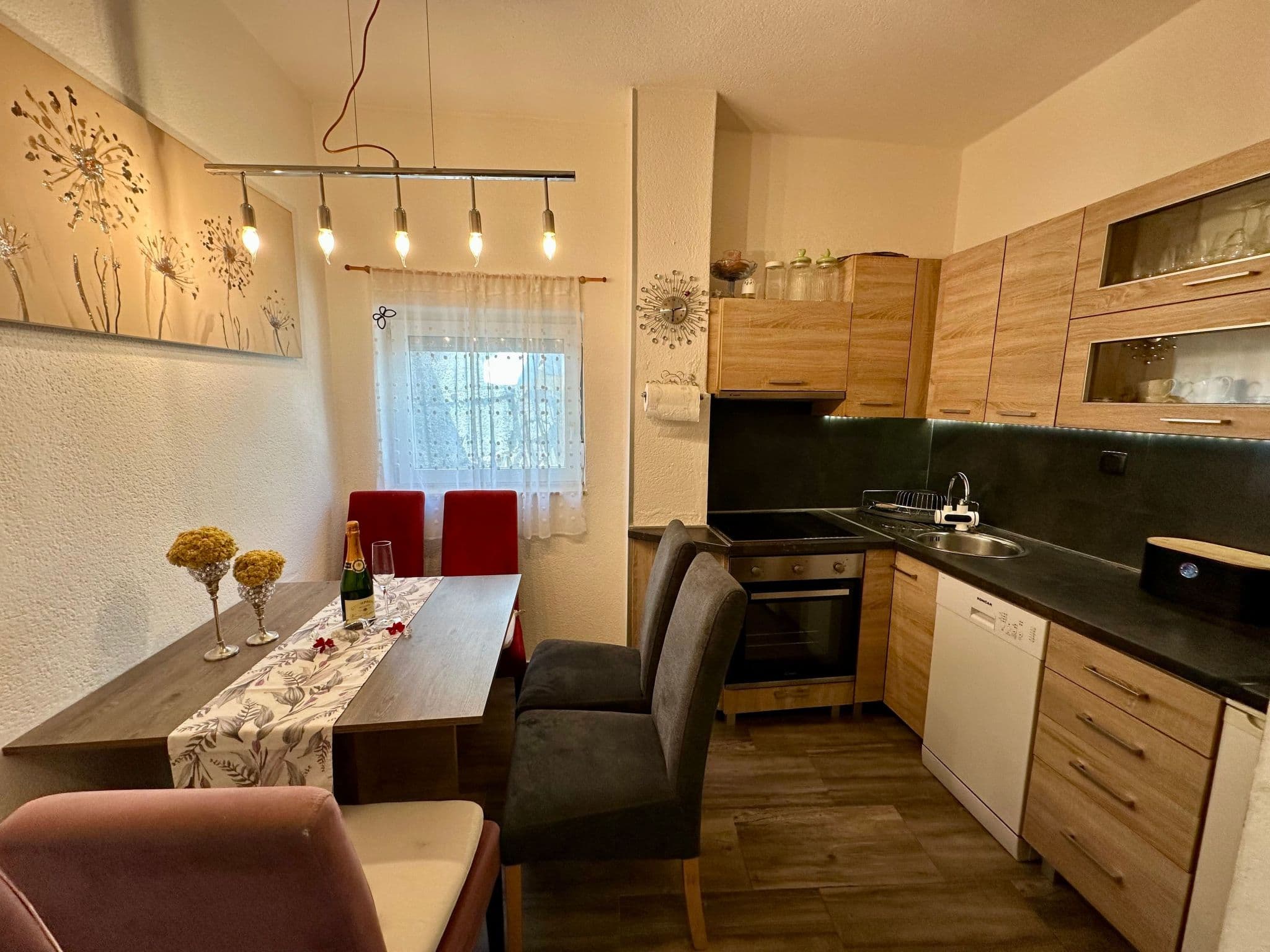 Kitchen / Dining Room