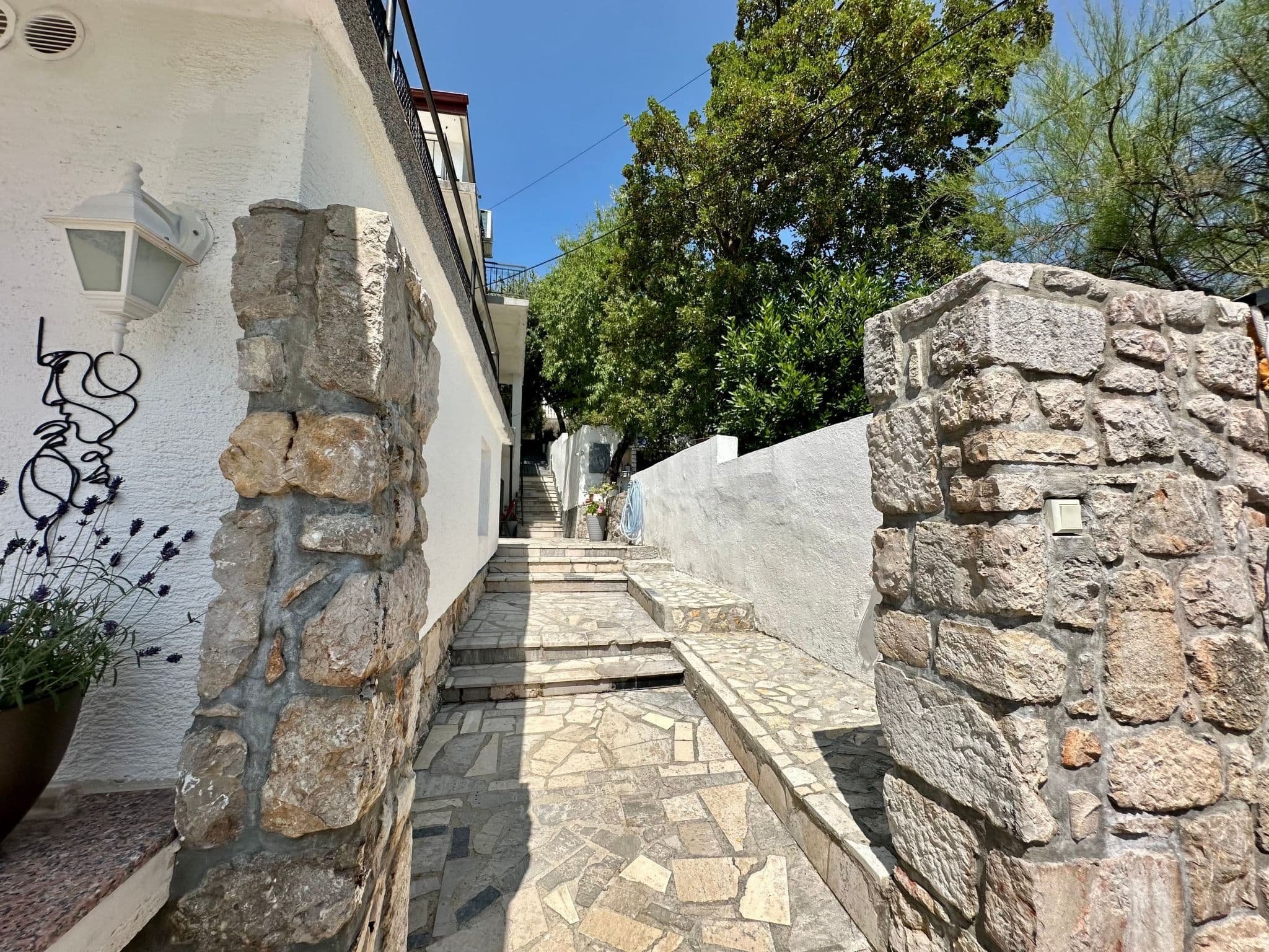 Gallery Image 36