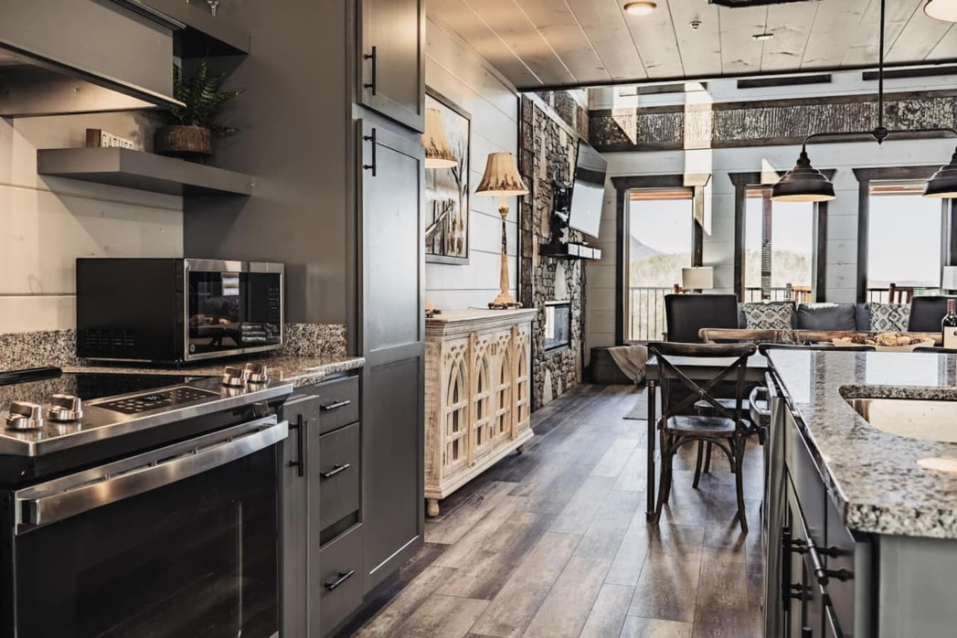 Great, open kitchen to enjoy with family and friends!