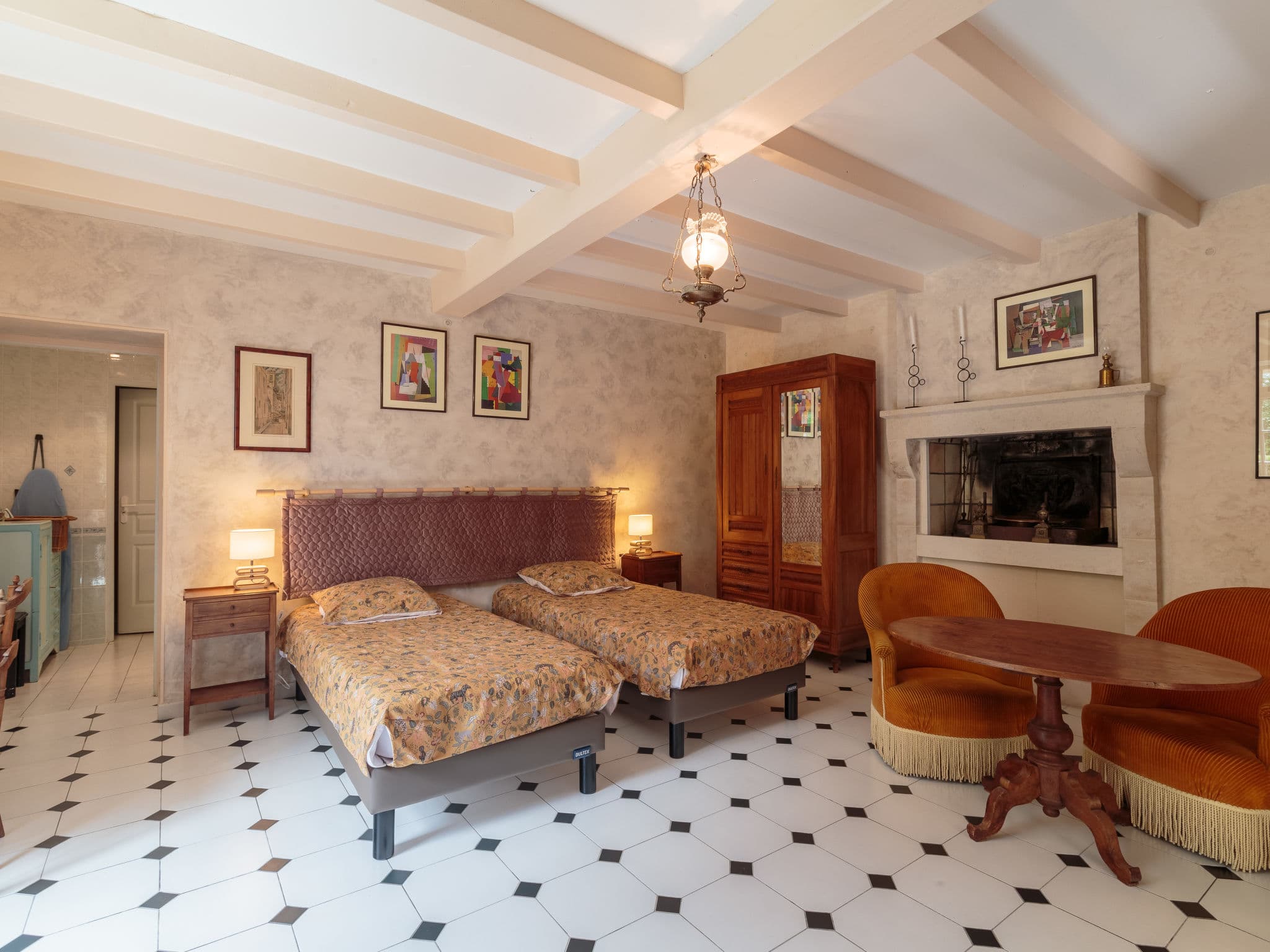 Bedroom
