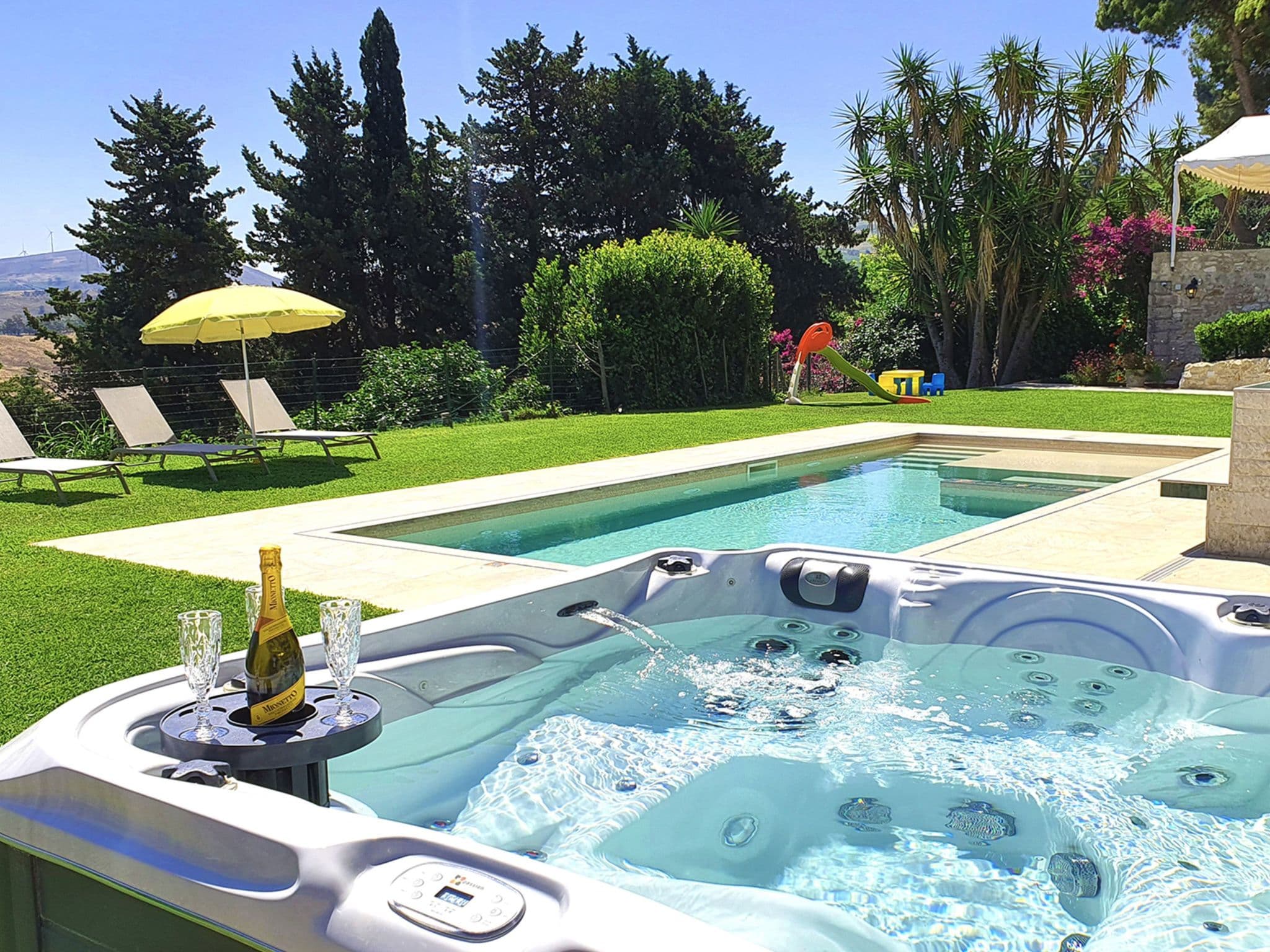 Gallery Image 18