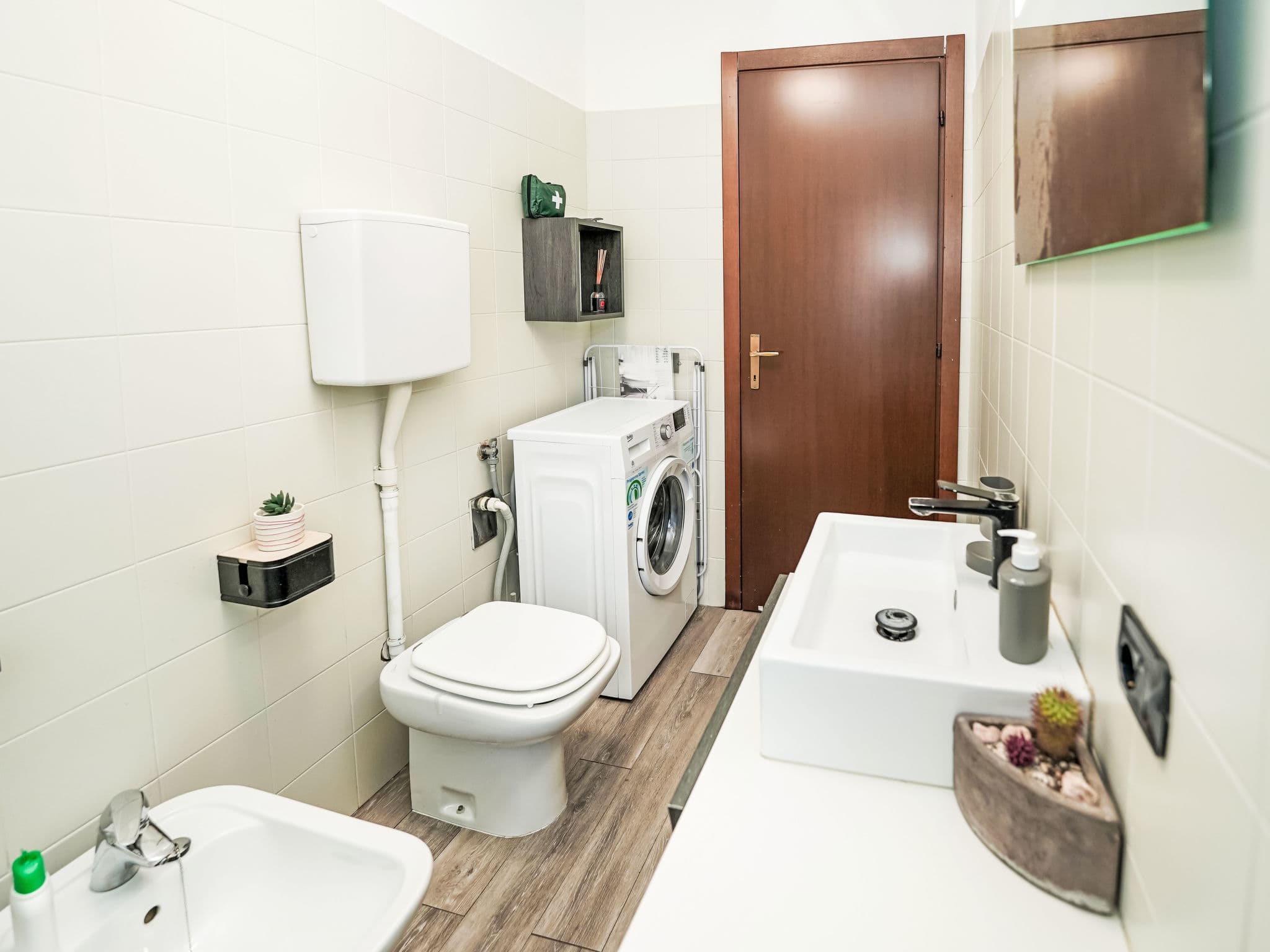 Bathroom / Wellness