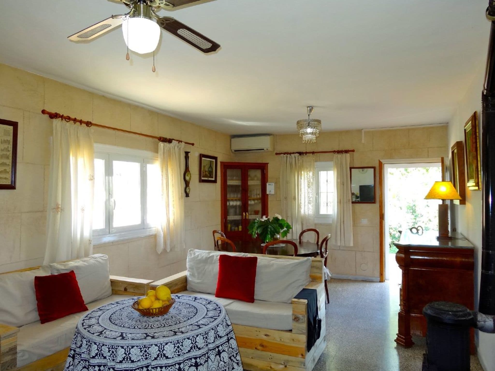 Gallery Image 13