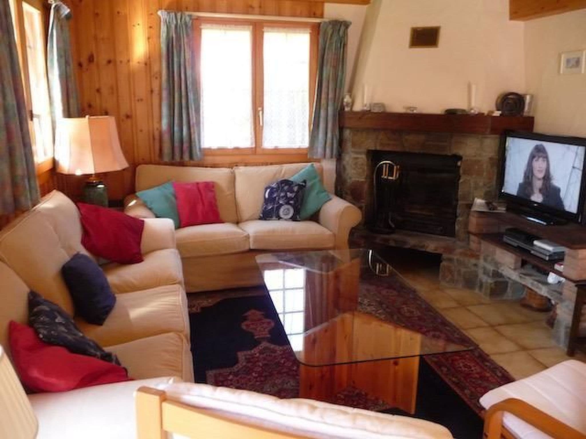 Gallery Image 4