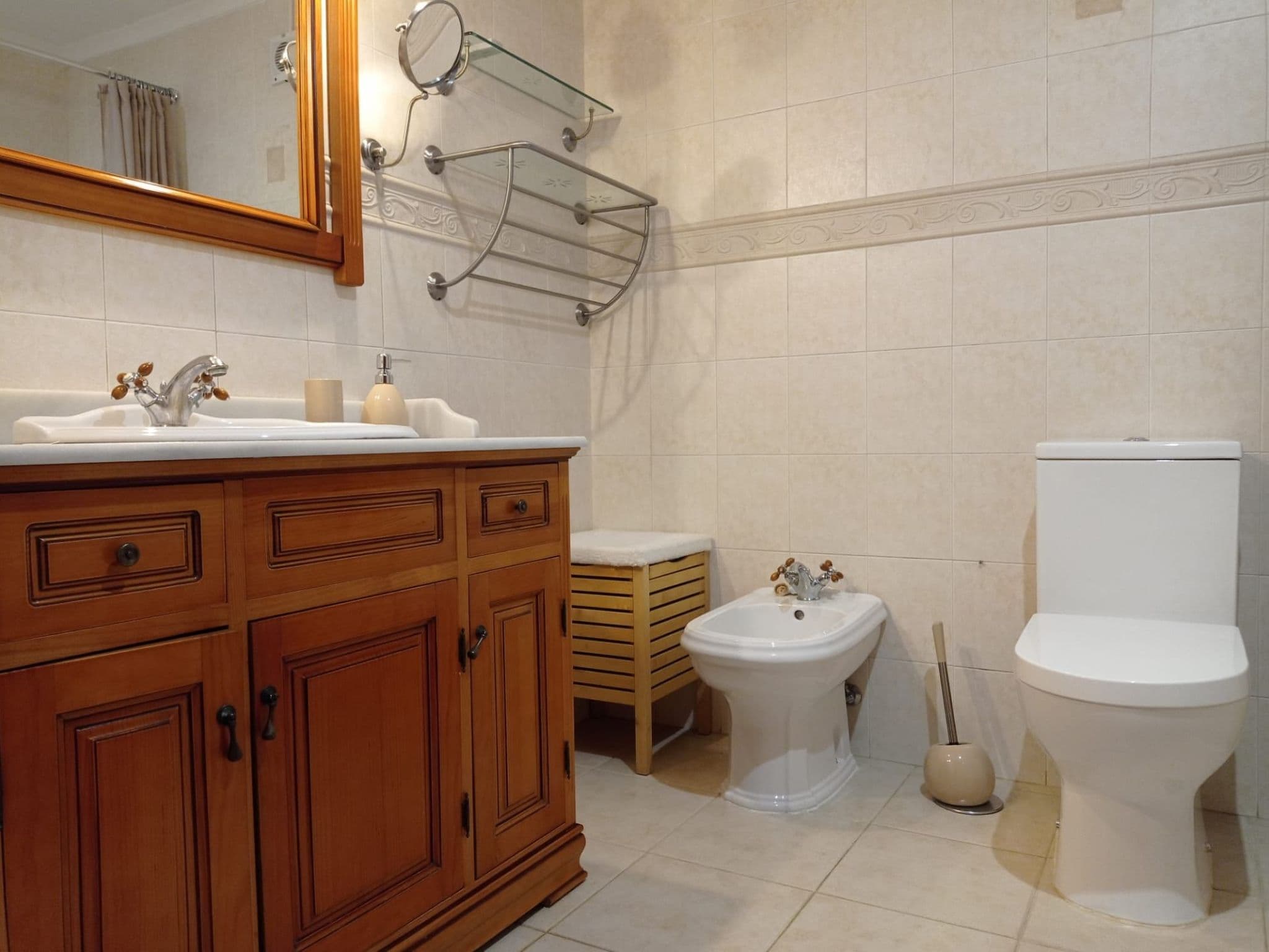 Bathroom / Wellness