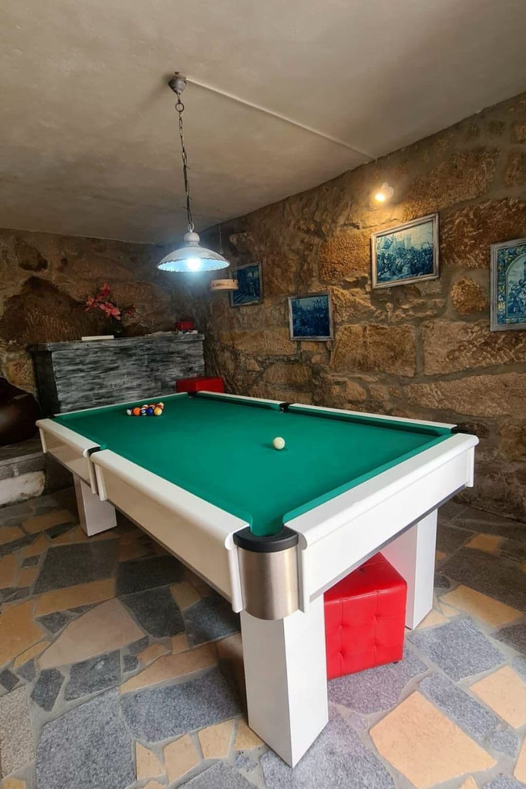 Pool Indoor