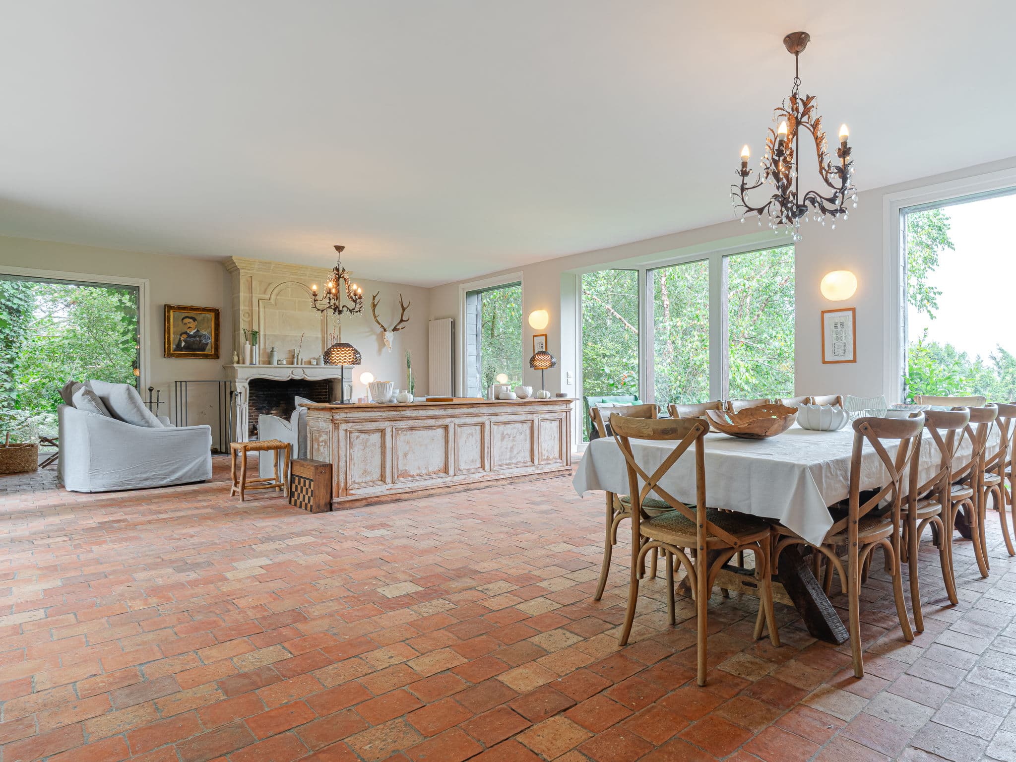 Kitchen / Dining Room