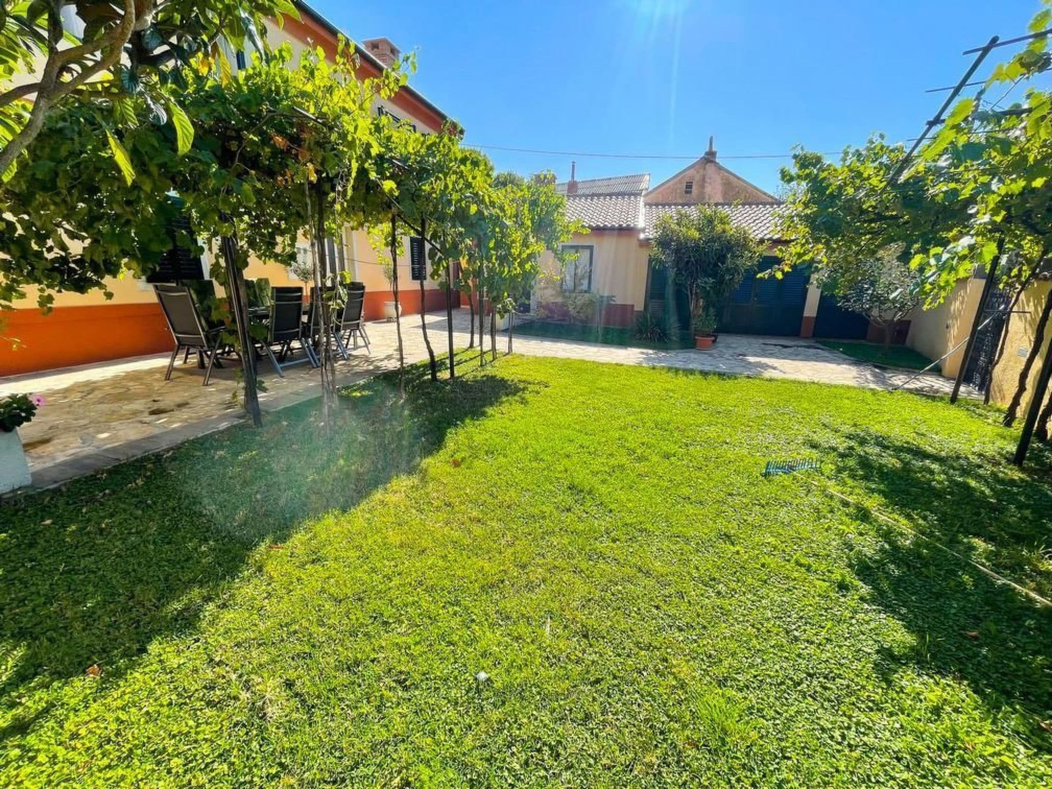 Gallery Image 42