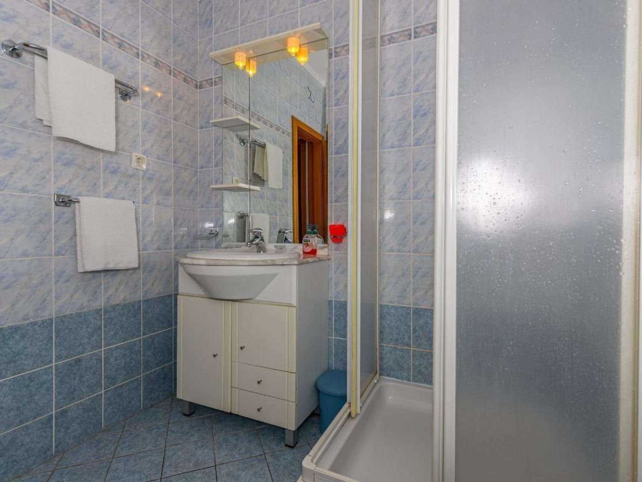 Gallery Image 15