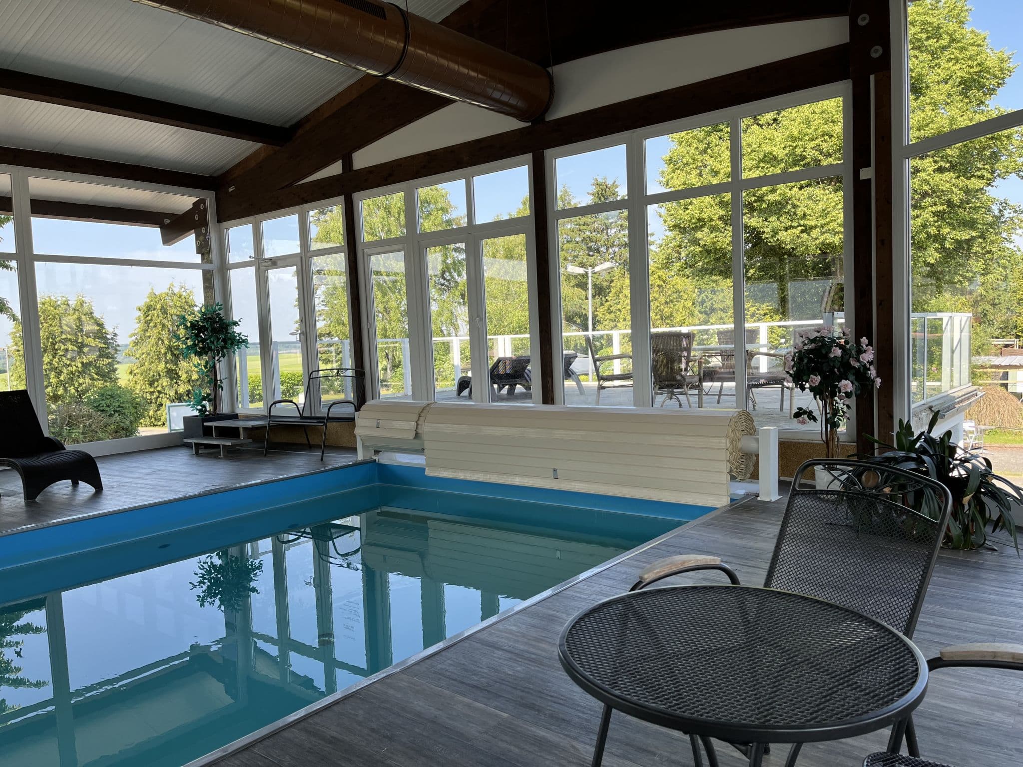 Pool Indoor