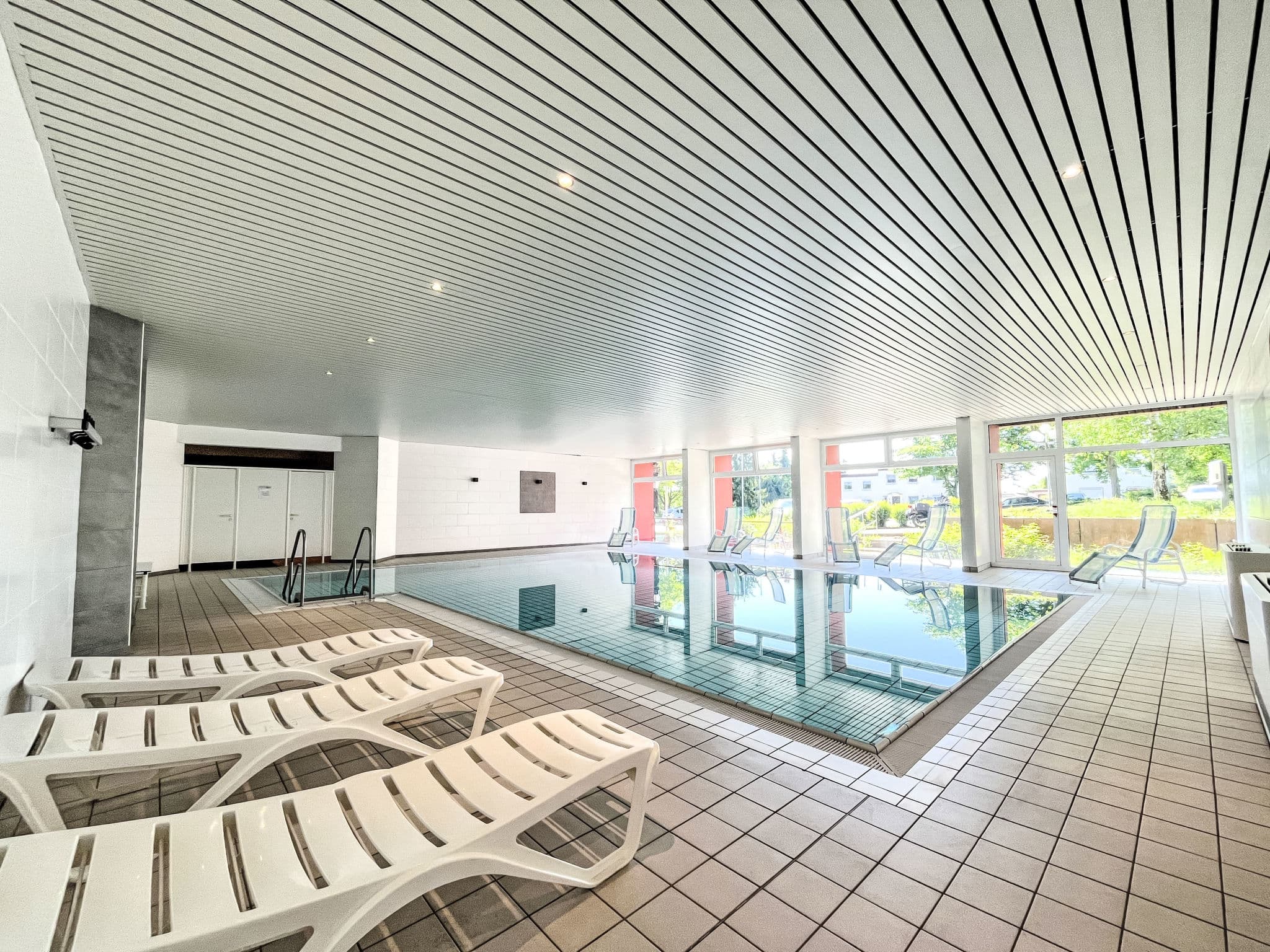 Pool Indoor