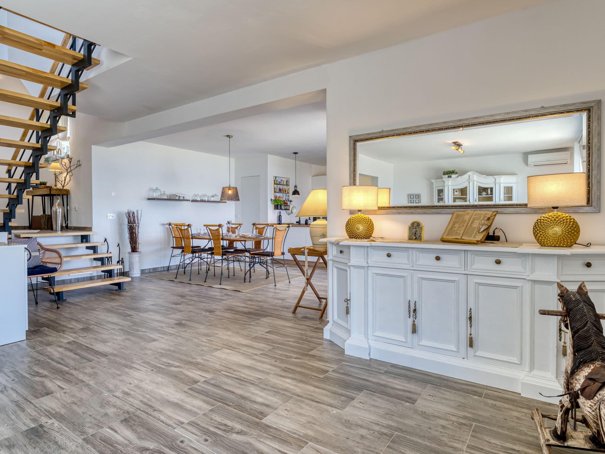 Kitchen / Dining Room