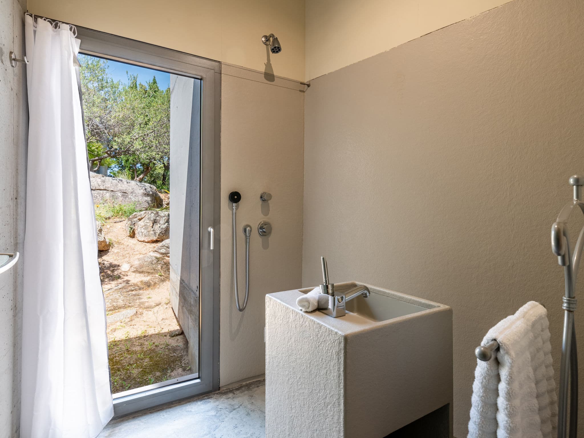 Bathroom / Wellness