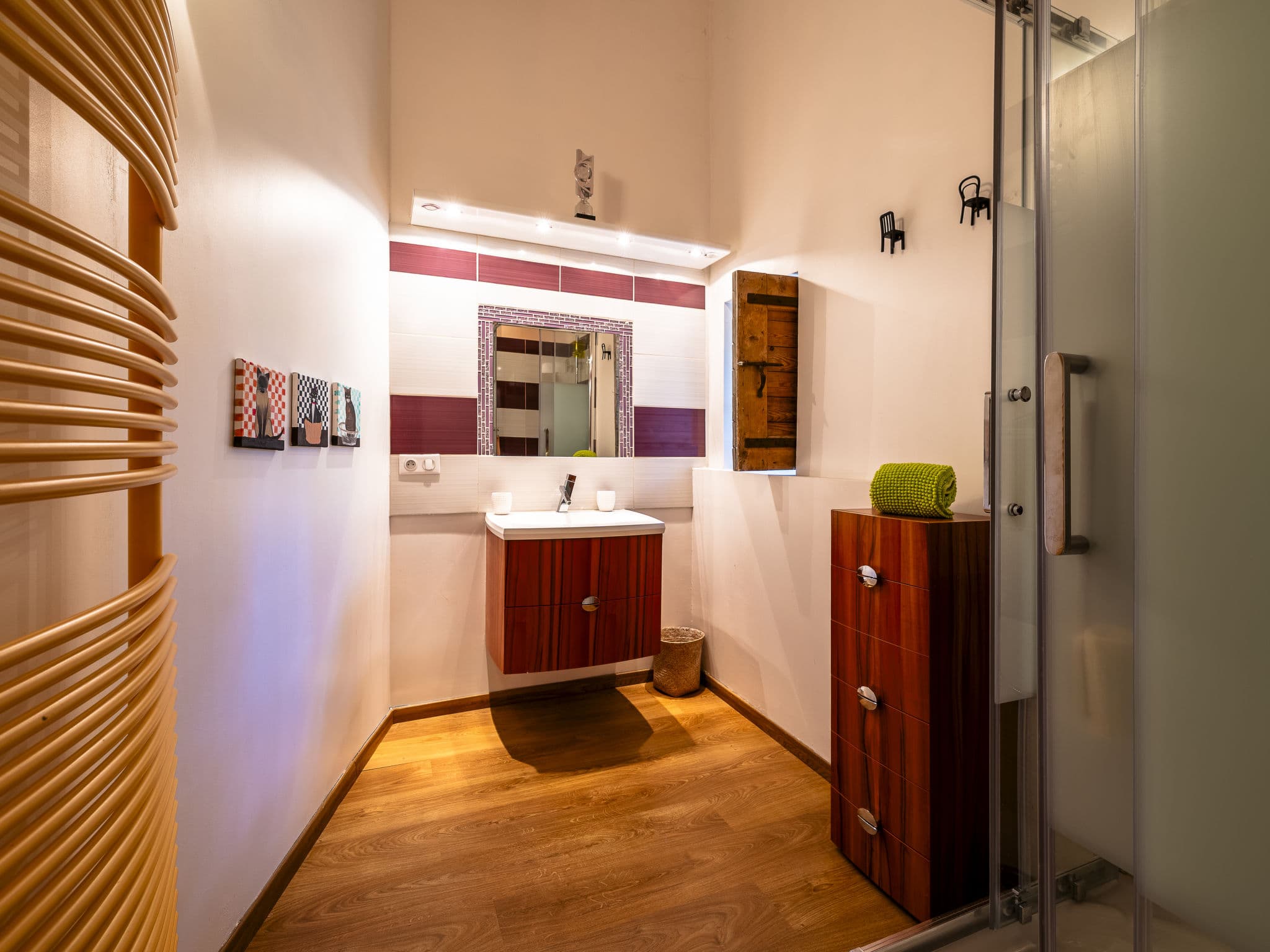 Bathroom / Wellness