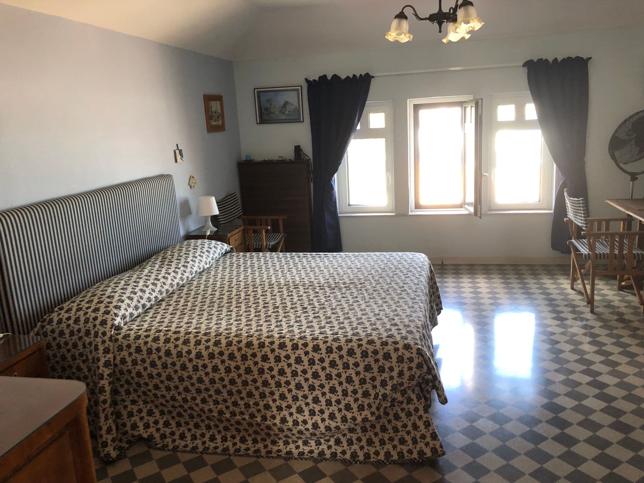 Gallery Image 15