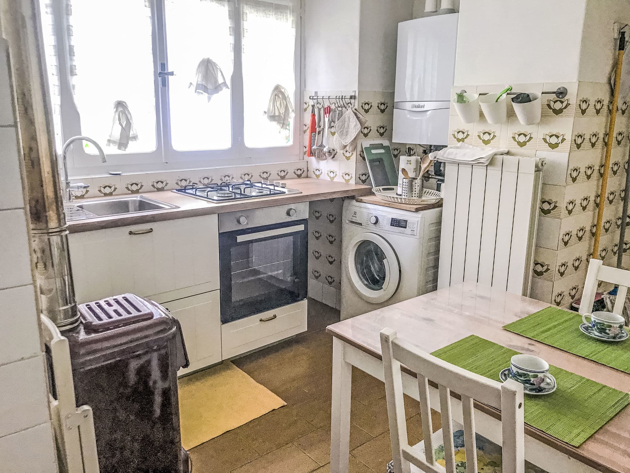 Kitchen / Dining Room