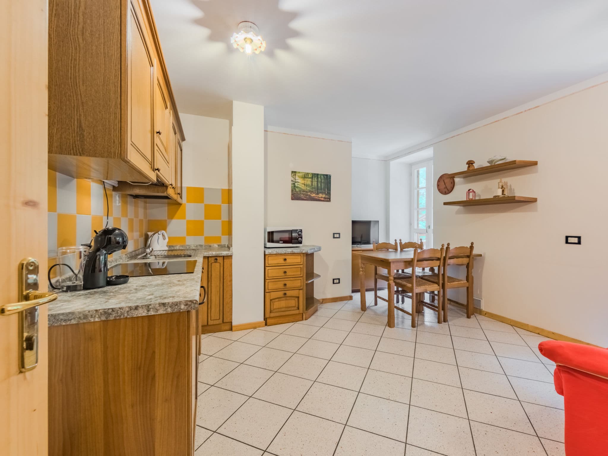Kitchen / Dining Room