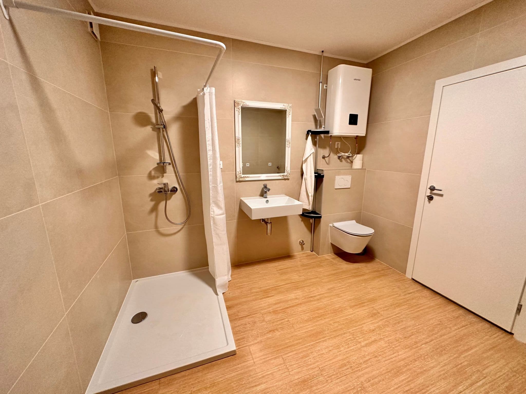 Gallery Image 31