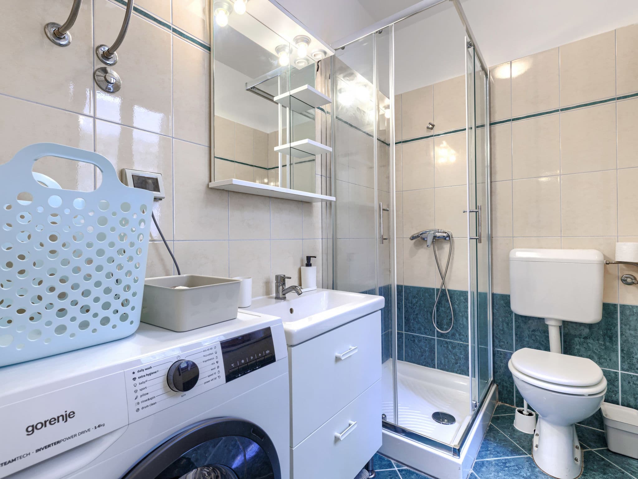 Bathroom / Wellness