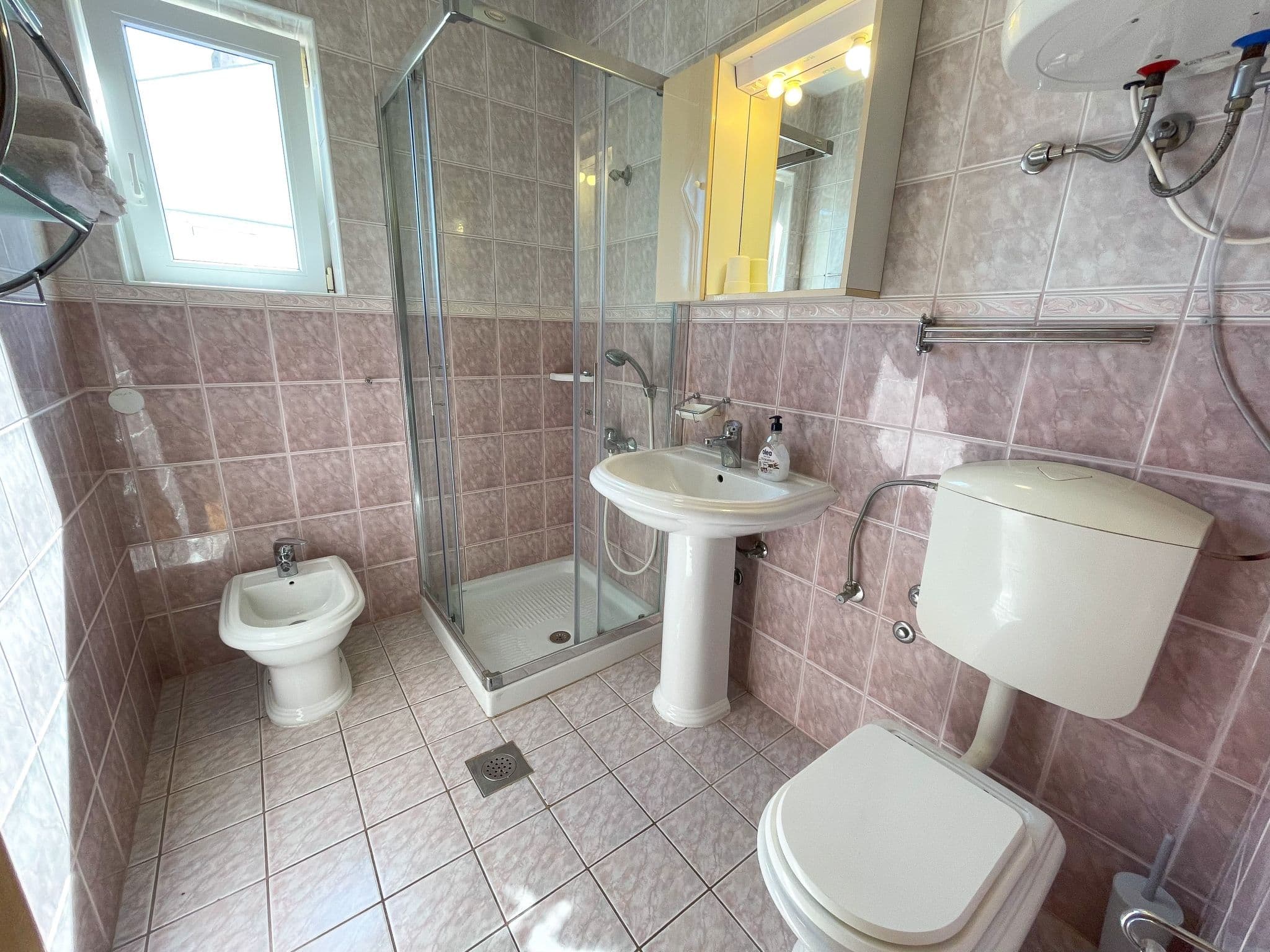 Bathroom / Wellness