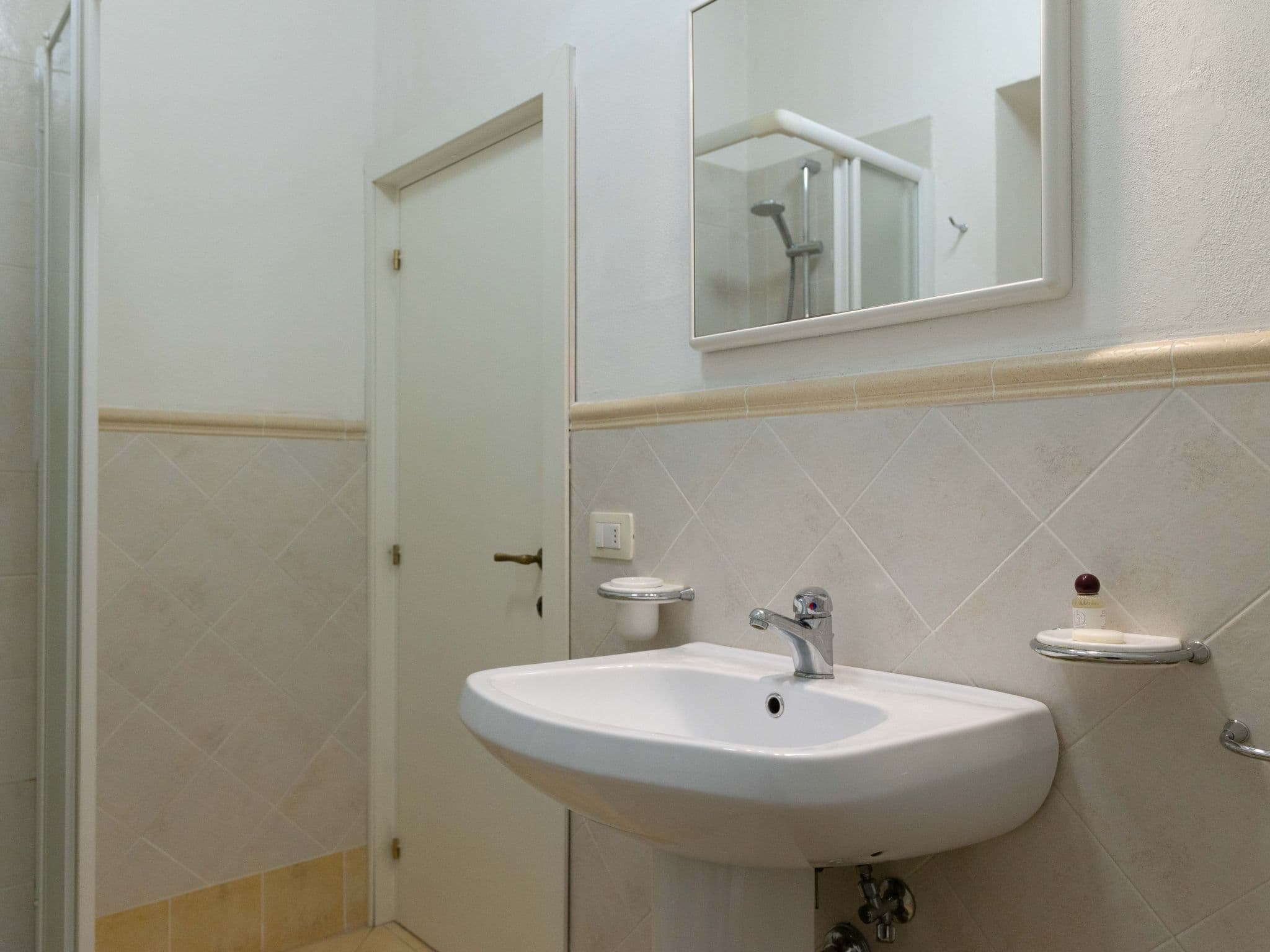 Gallery Image 20