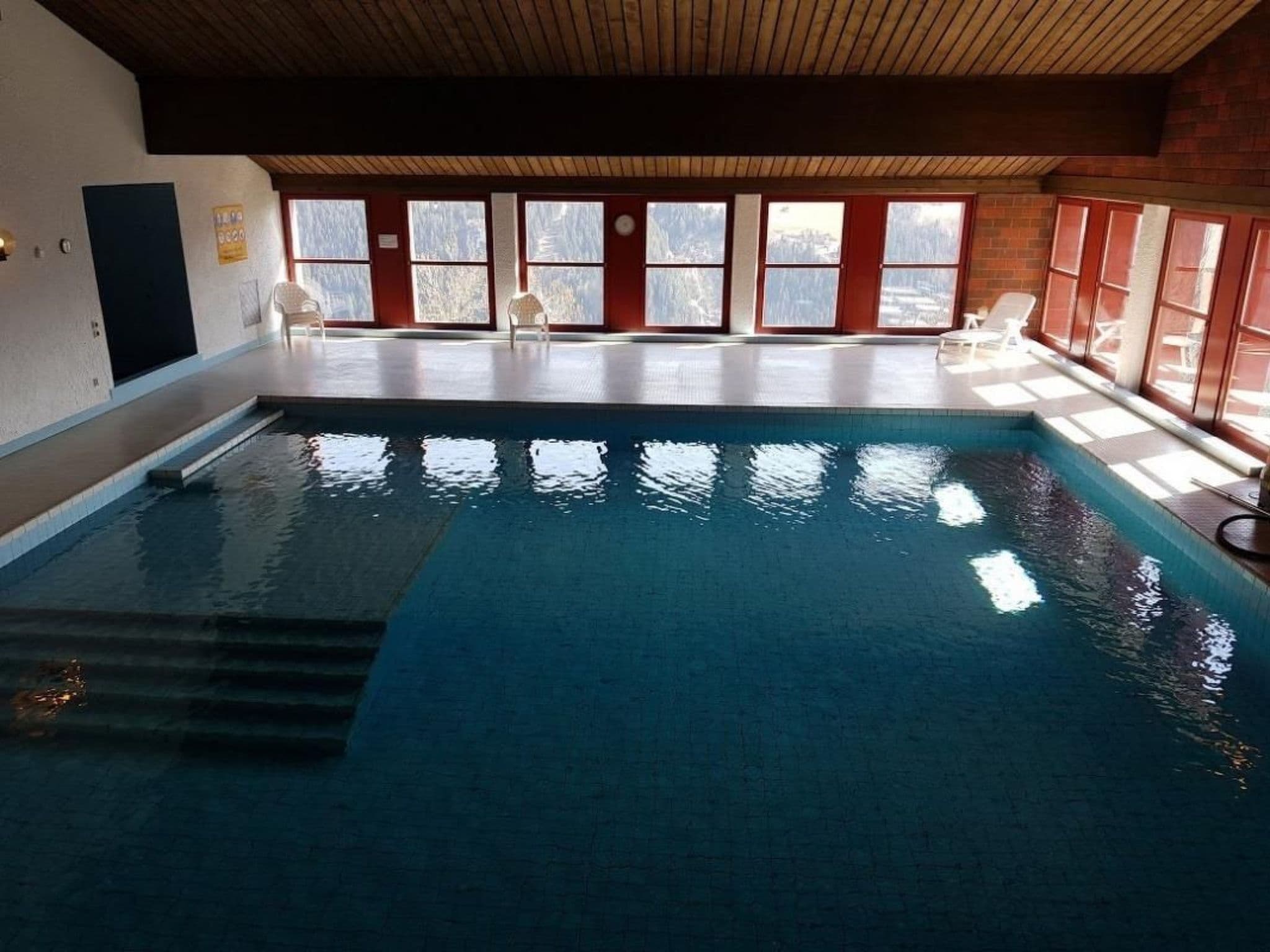 Pool Indoor