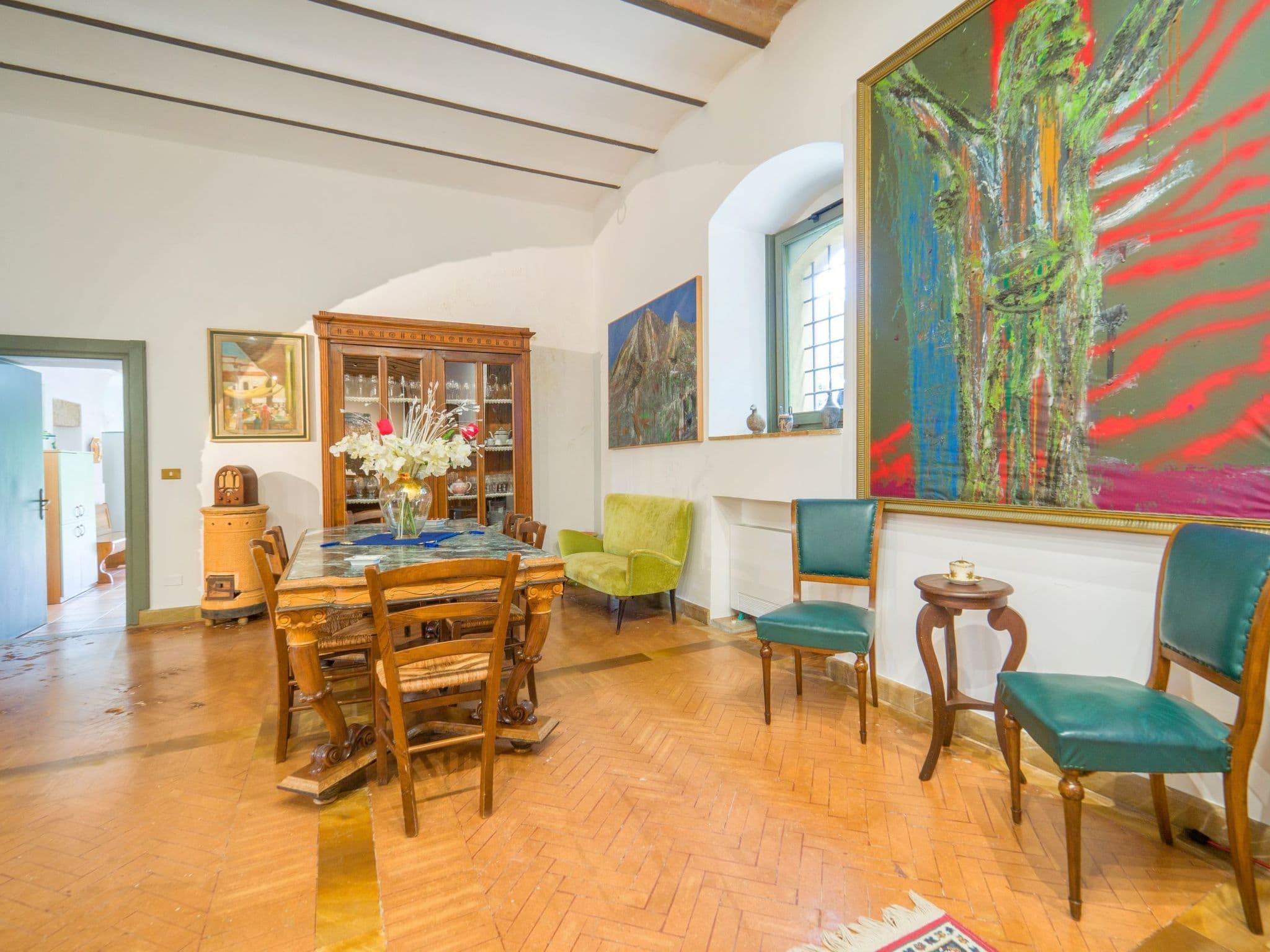 Gallery Image 19