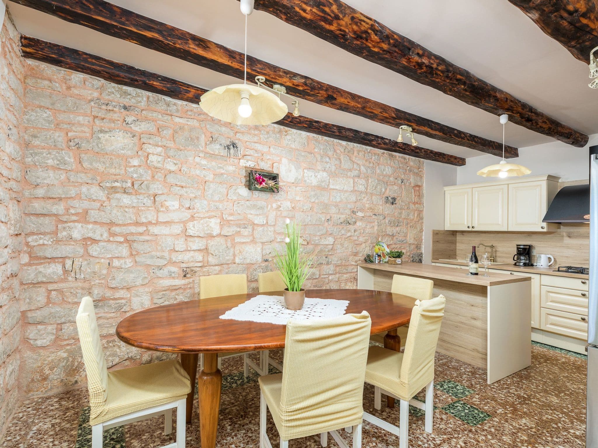 Kitchen / Dining Room