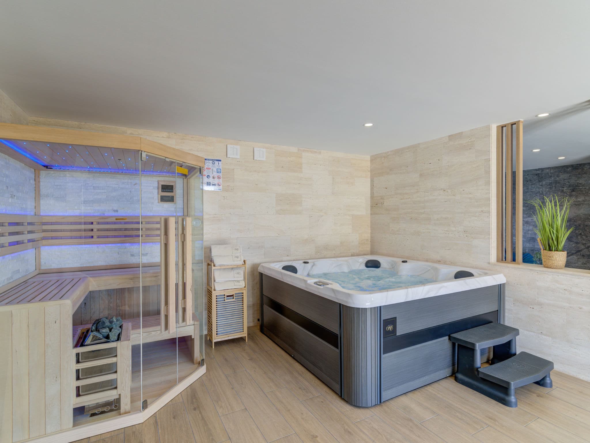 Bathroom / Wellness