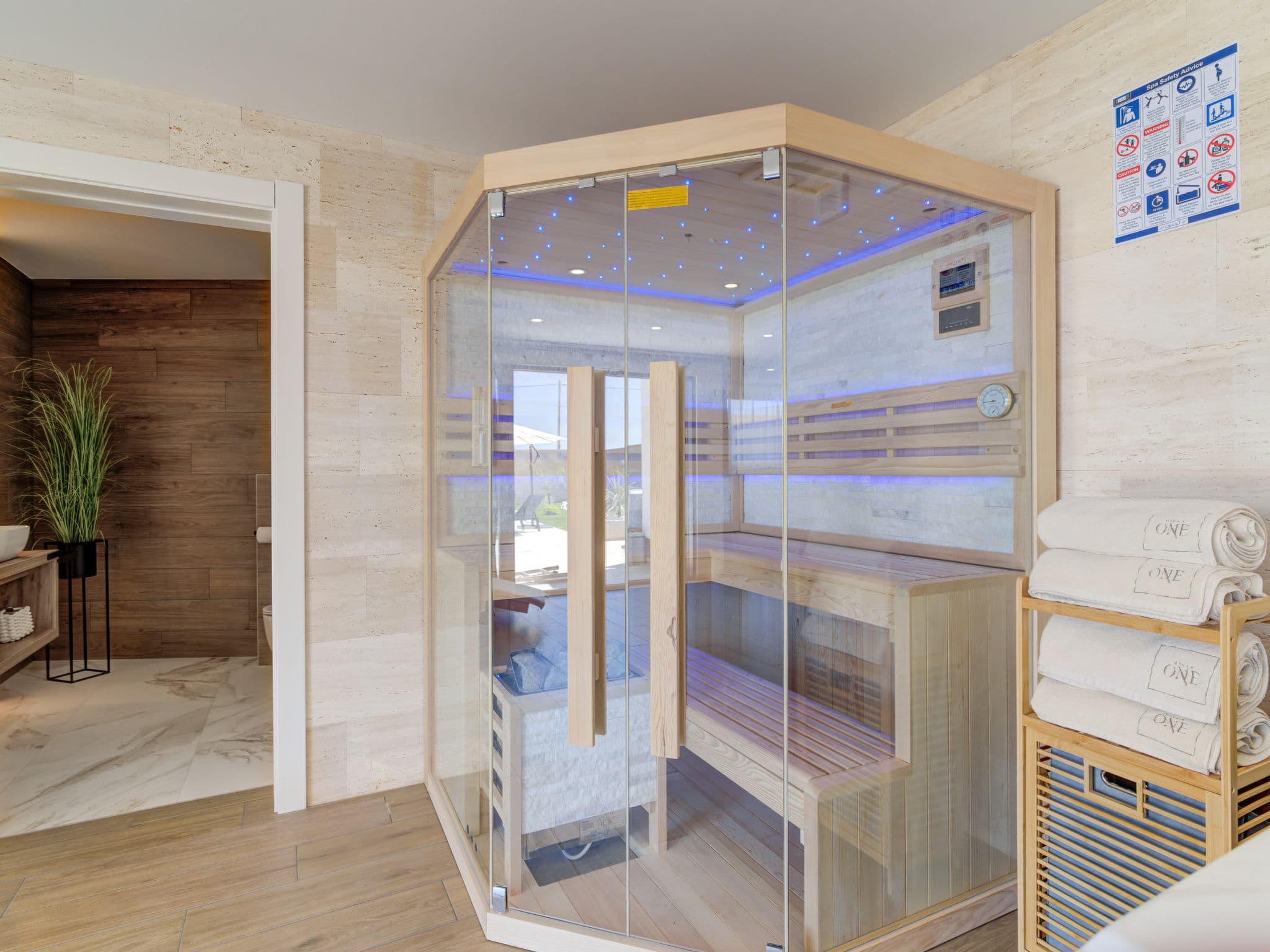 Bathroom / Wellness